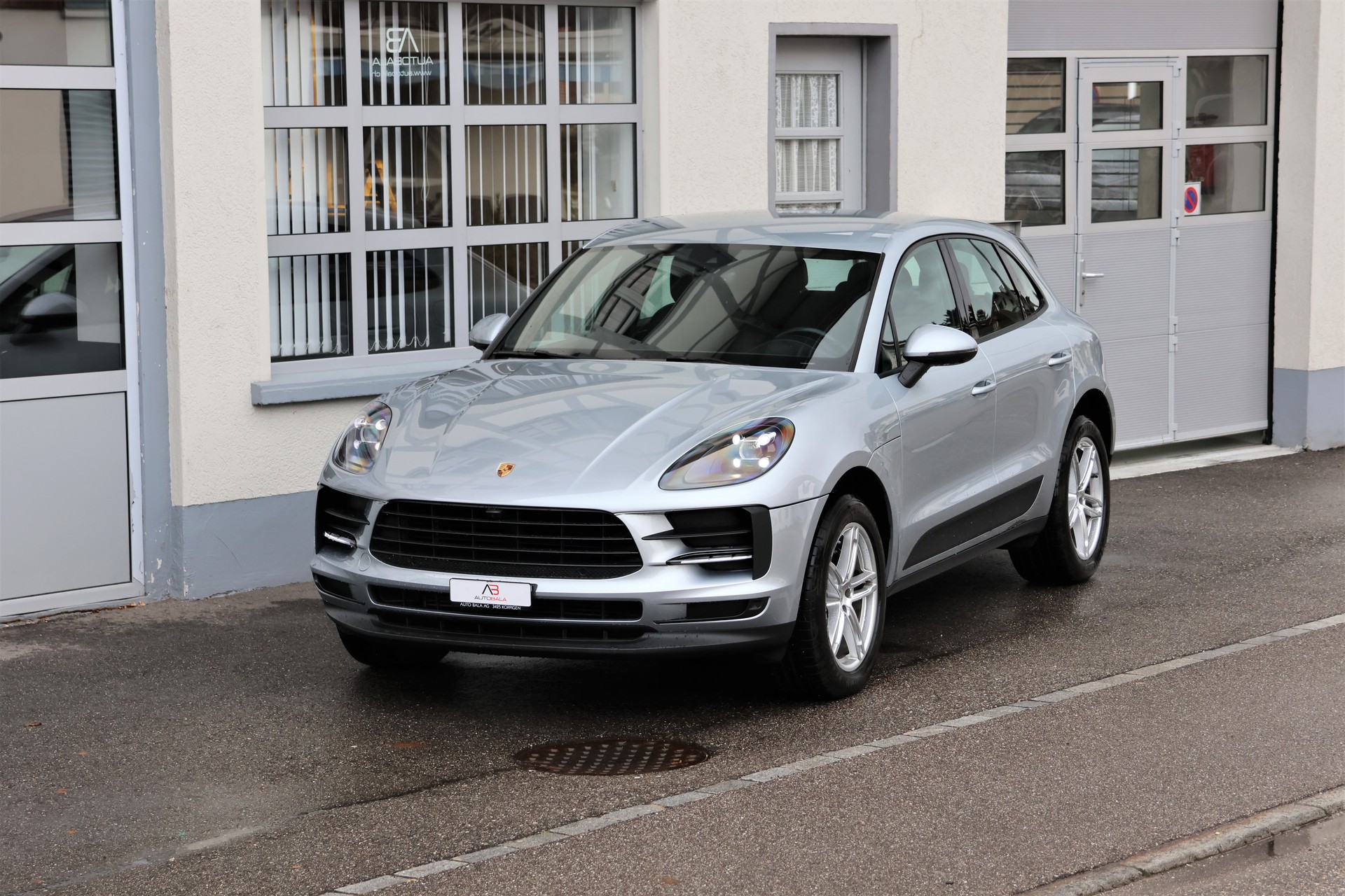 PORSCHE Macan PDK (CH)