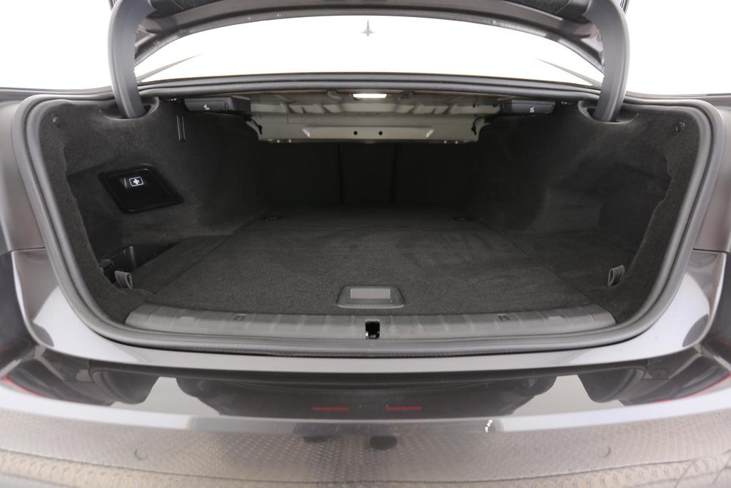 BMW 530e xDrive-image-14