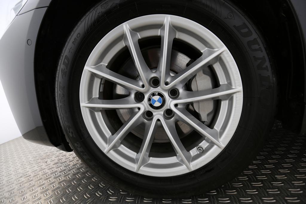 BMW 530e xDrive-image-17