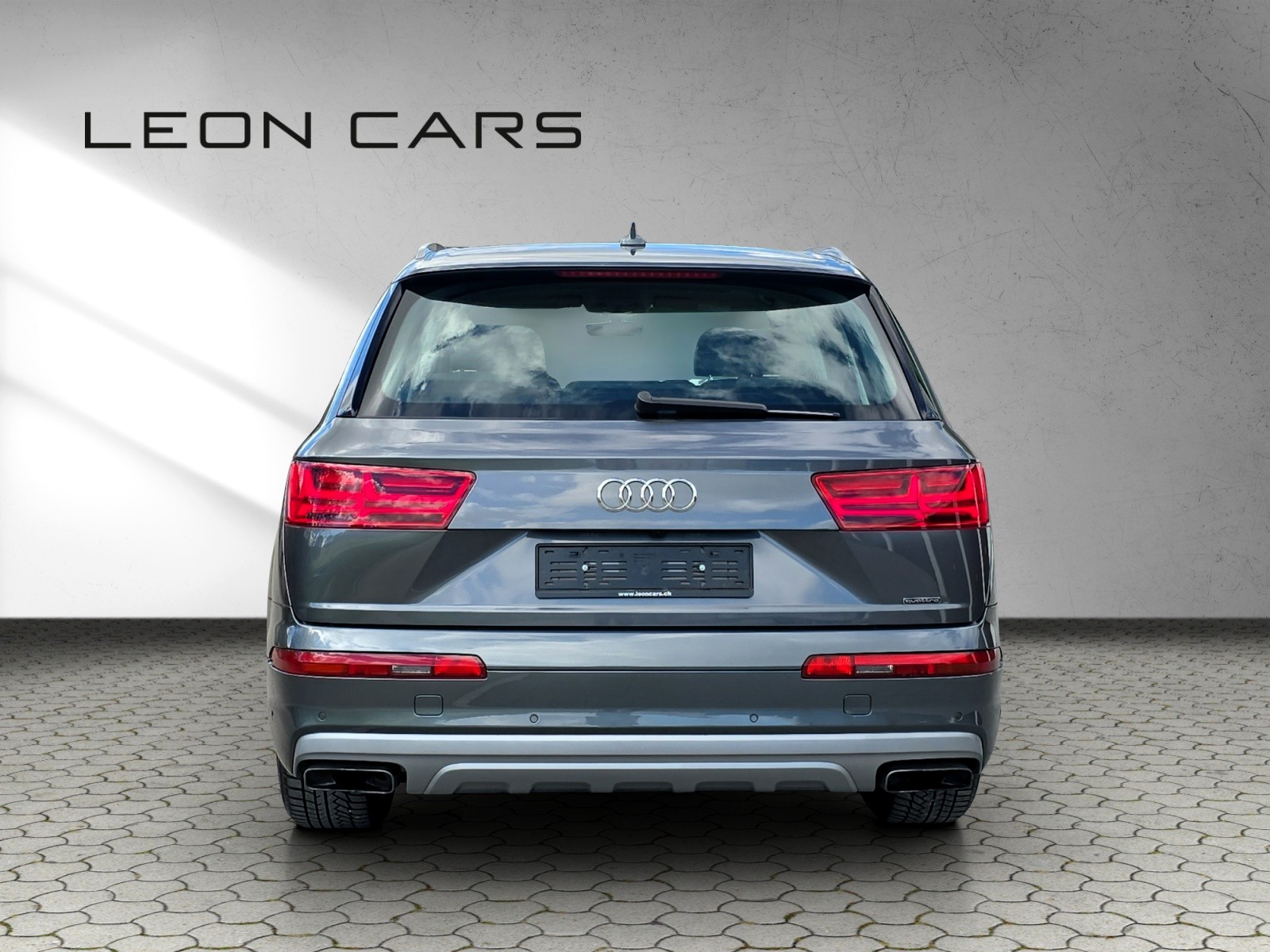 AUDI Q7 V6 333 PS 3.0 TFSI quattro tiptronic 7-Sitzer mit Luftfederung-showroom-element-3
