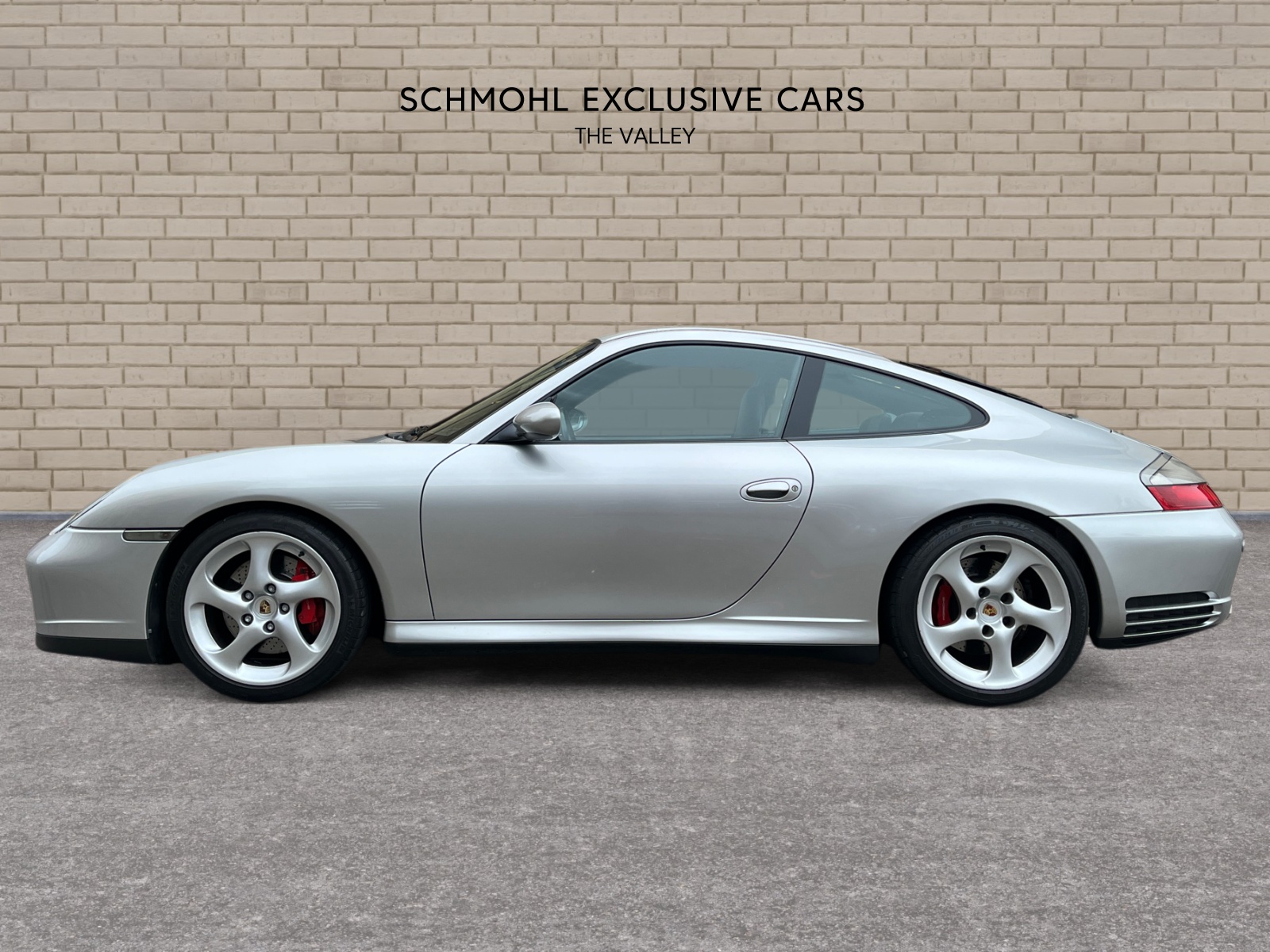 PORSCHE 911 Carrera 4S-image-1