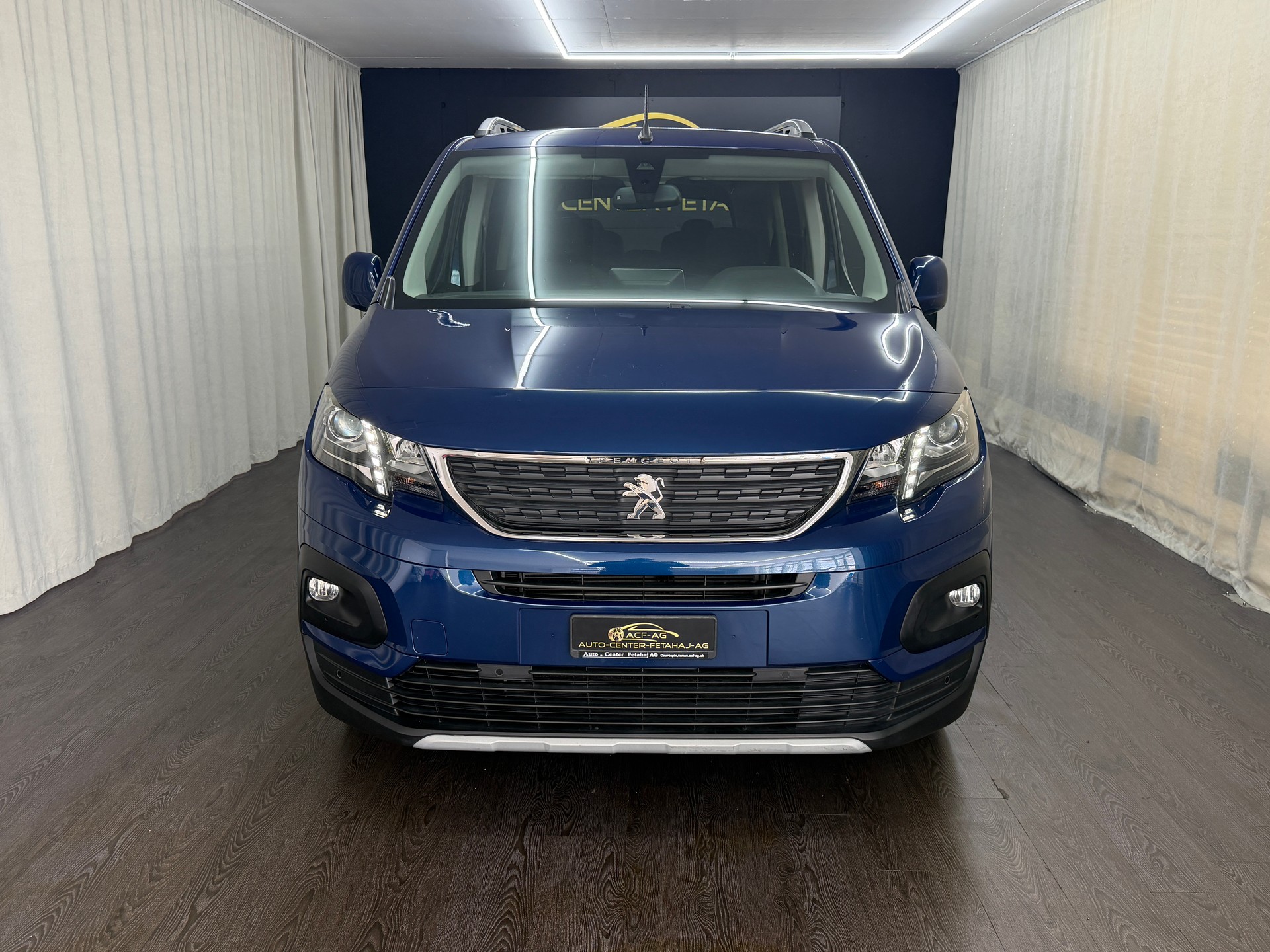 PEUGEOT Rifter Long 1.5 BlueHDi 7PL Active-showroom-element-1