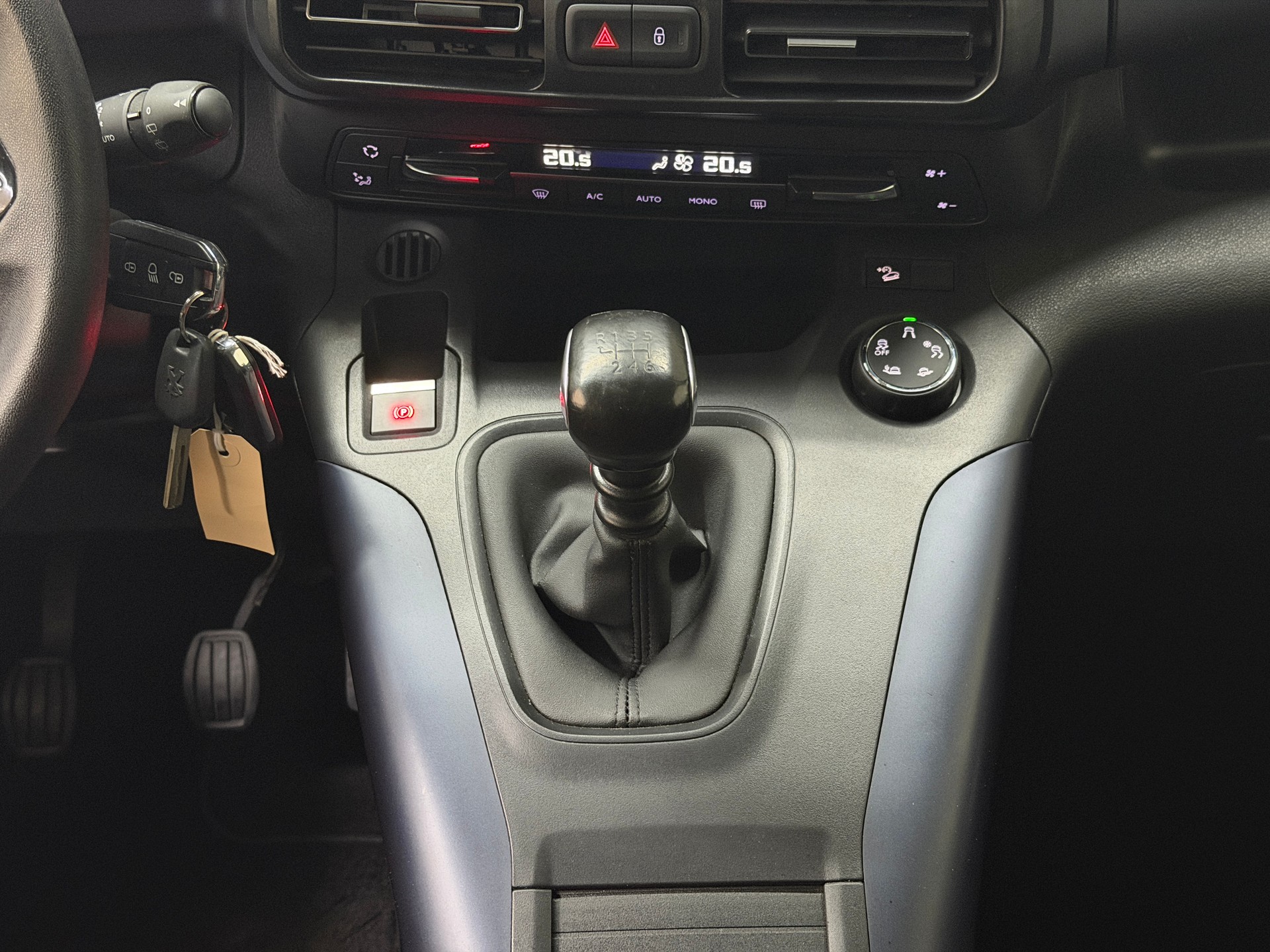 PEUGEOT Rifter Long 1.5 BlueHDi 7PL Active-image-14