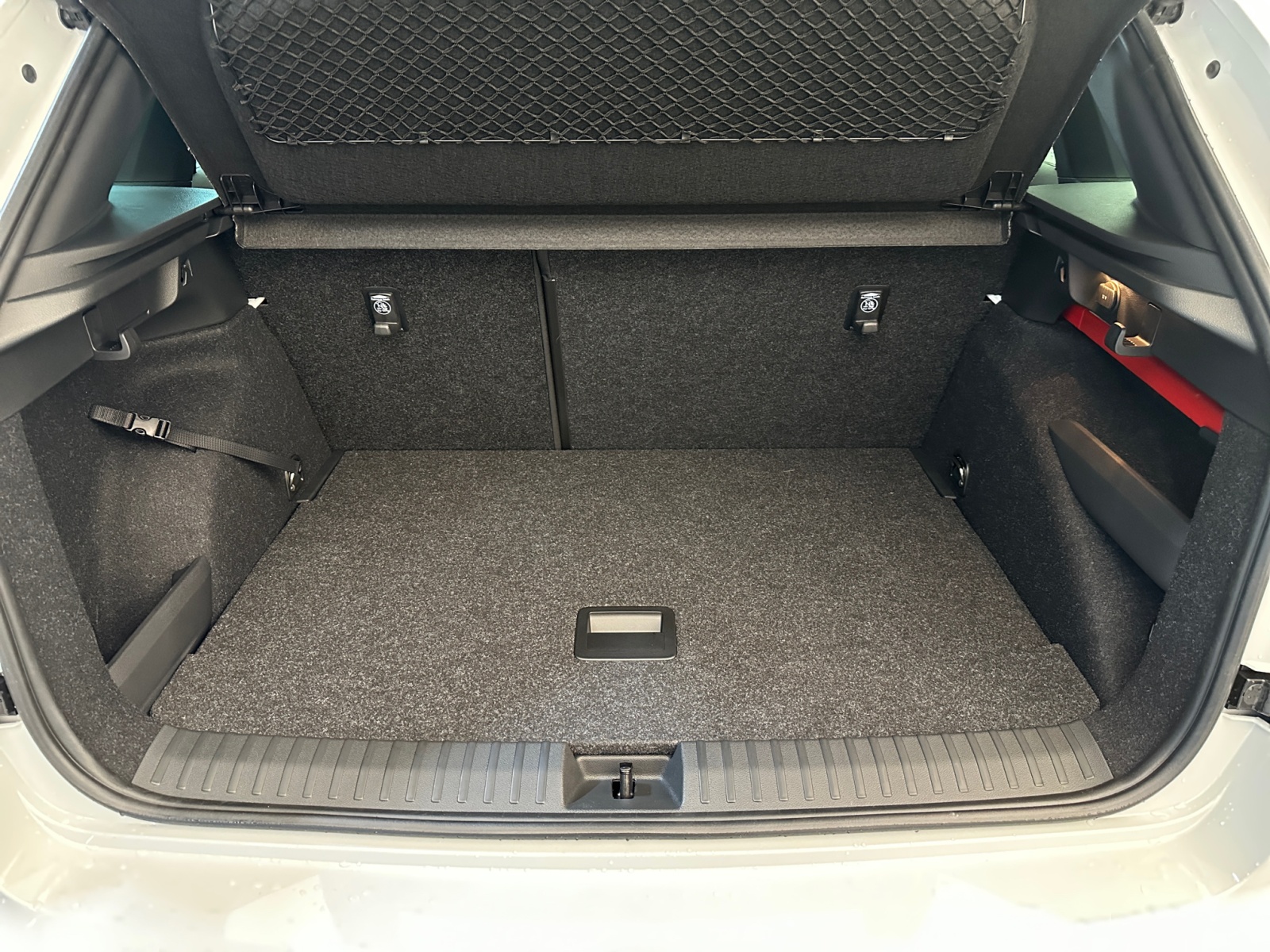 SKODA Kamiq 1.0 TSI Dynamic DSG-image-14