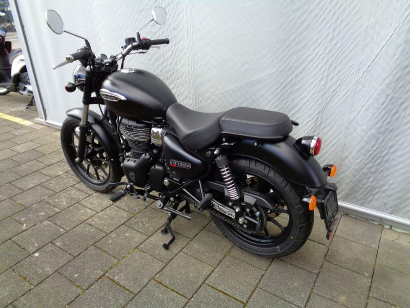 ROYAL ENFIELD METEOR STELLAR 350 E5-image-5