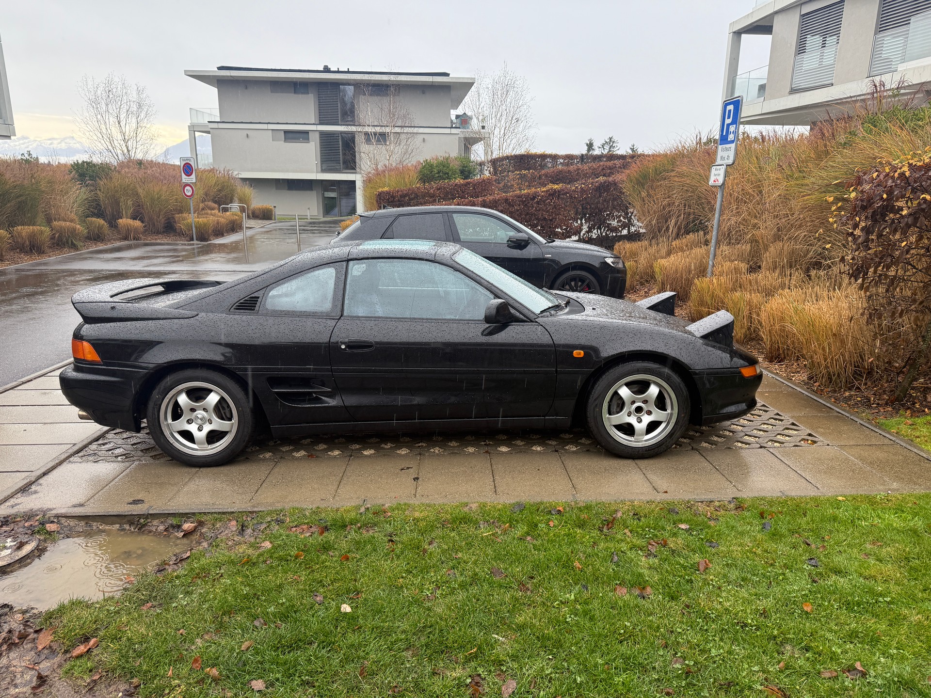 TOYOTA MR2 2.0-image-4