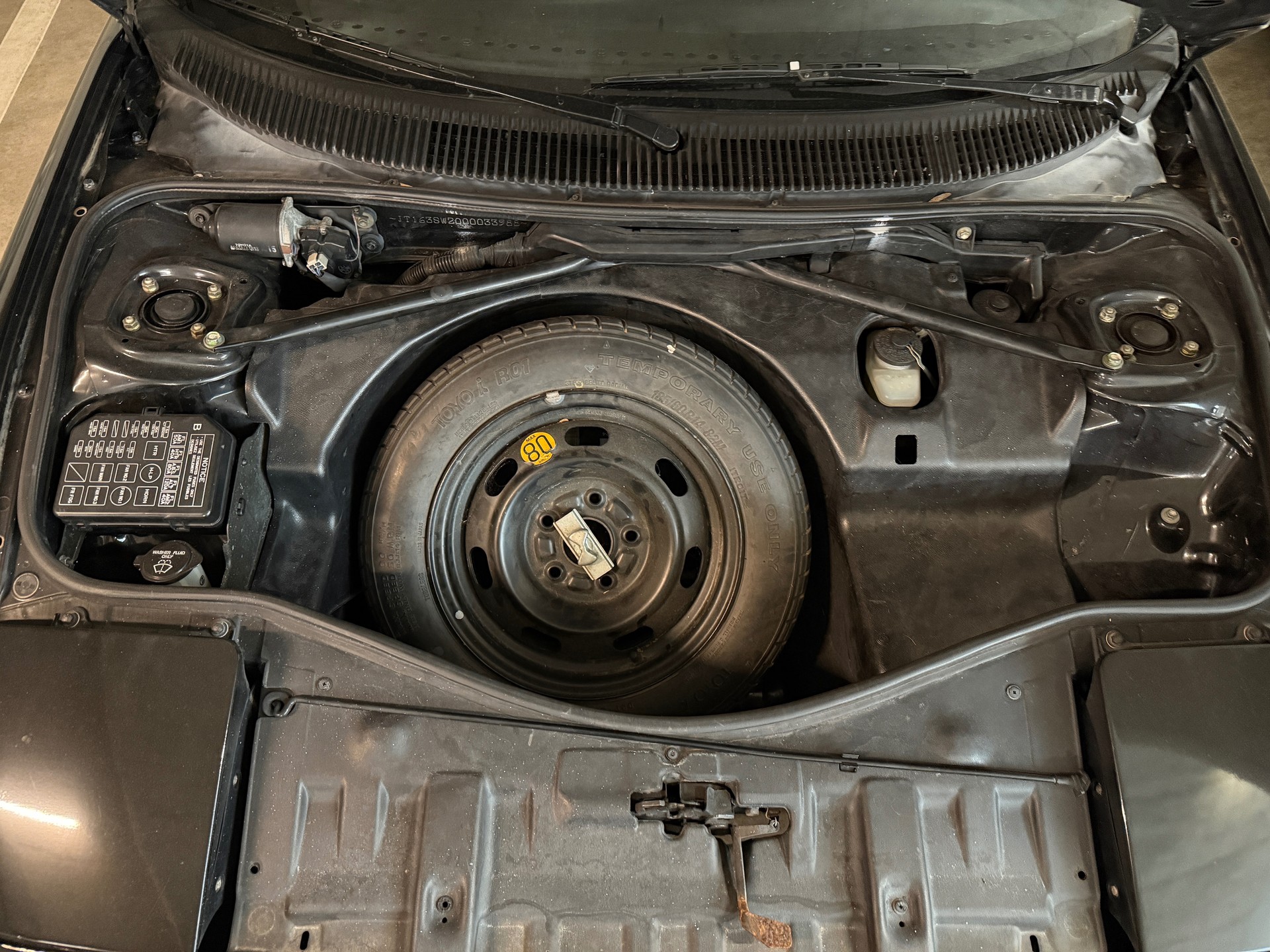 TOYOTA MR2 2.0-image-9