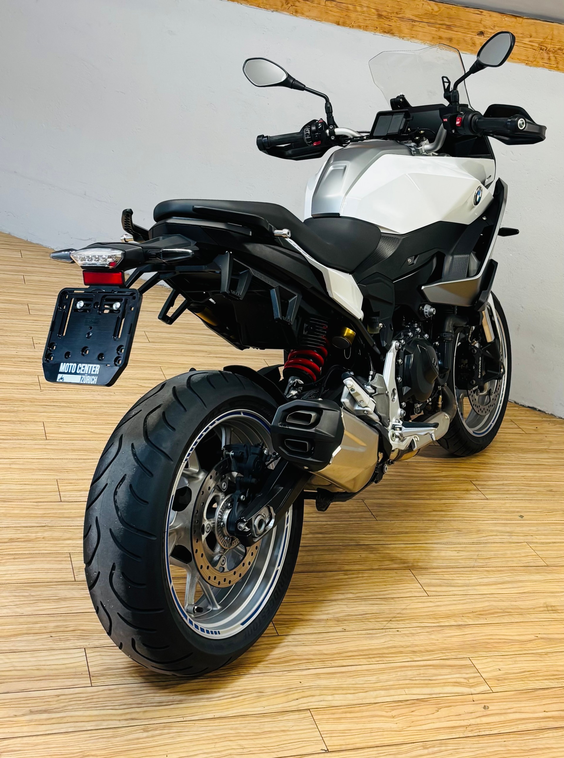 BMW F 900 XR A2 (35kW) ABS-image-2