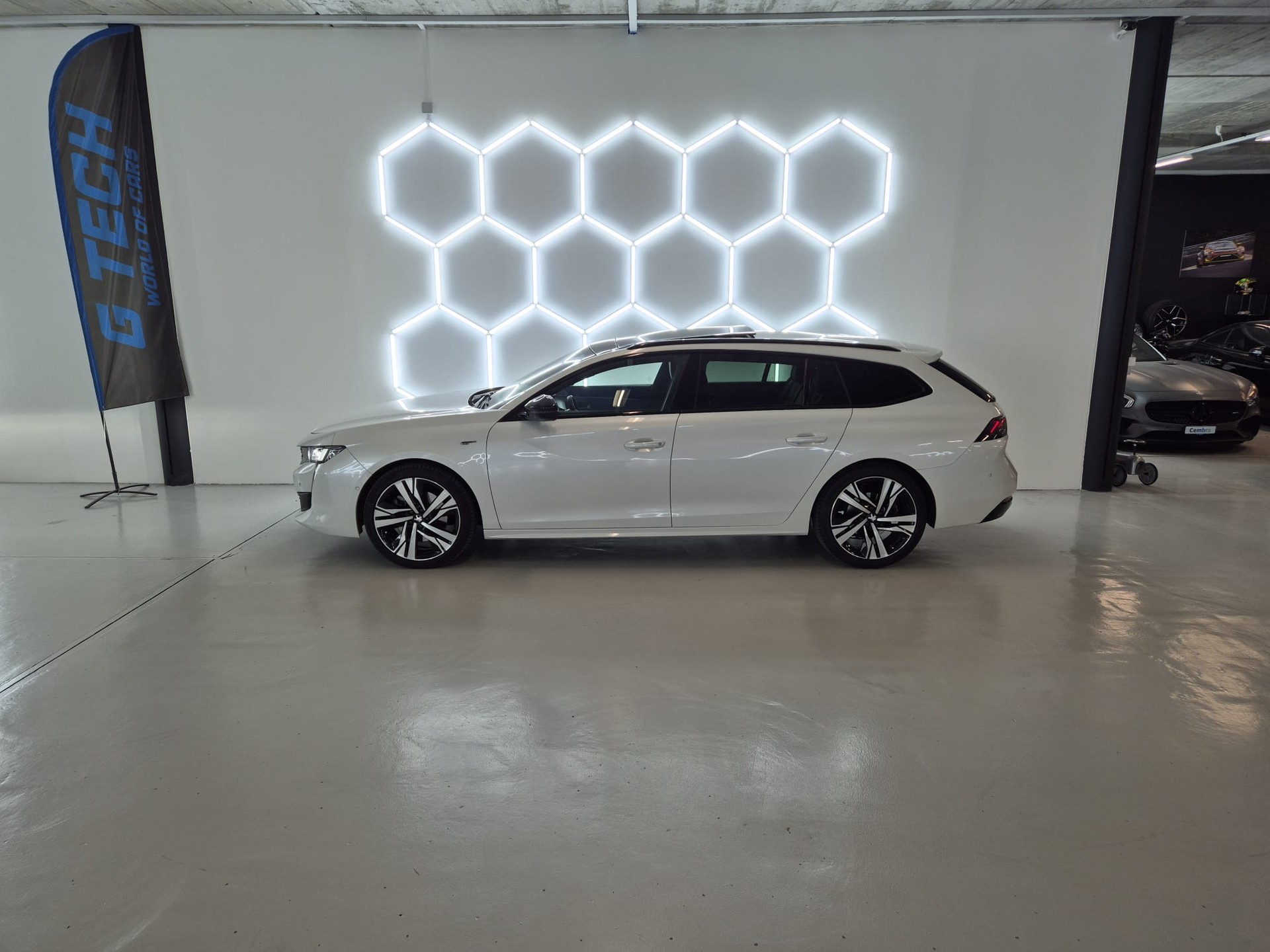 PEUGEOT 508 SW 1.6i Pure Tech GT STT-showroom-element-2