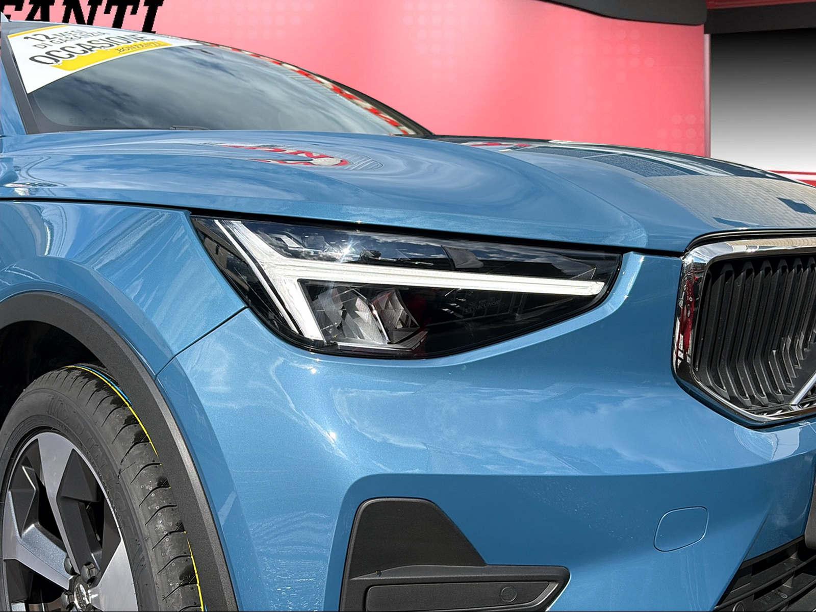 VOLVO XC40 1.5 T2 Momentum-image-11