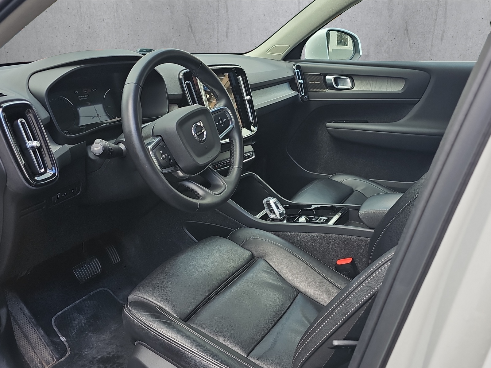 VOLVO XC40 T5 TwE Inscription DCT-image-7
