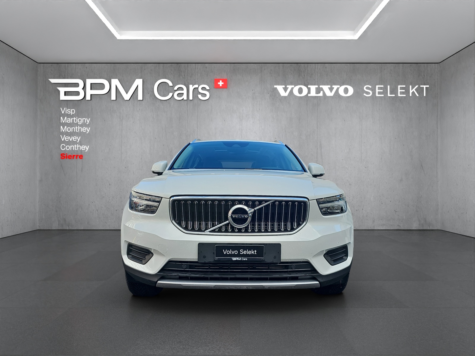 VOLVO XC40 T5 TwE Inscription DCT-showroom-element-2