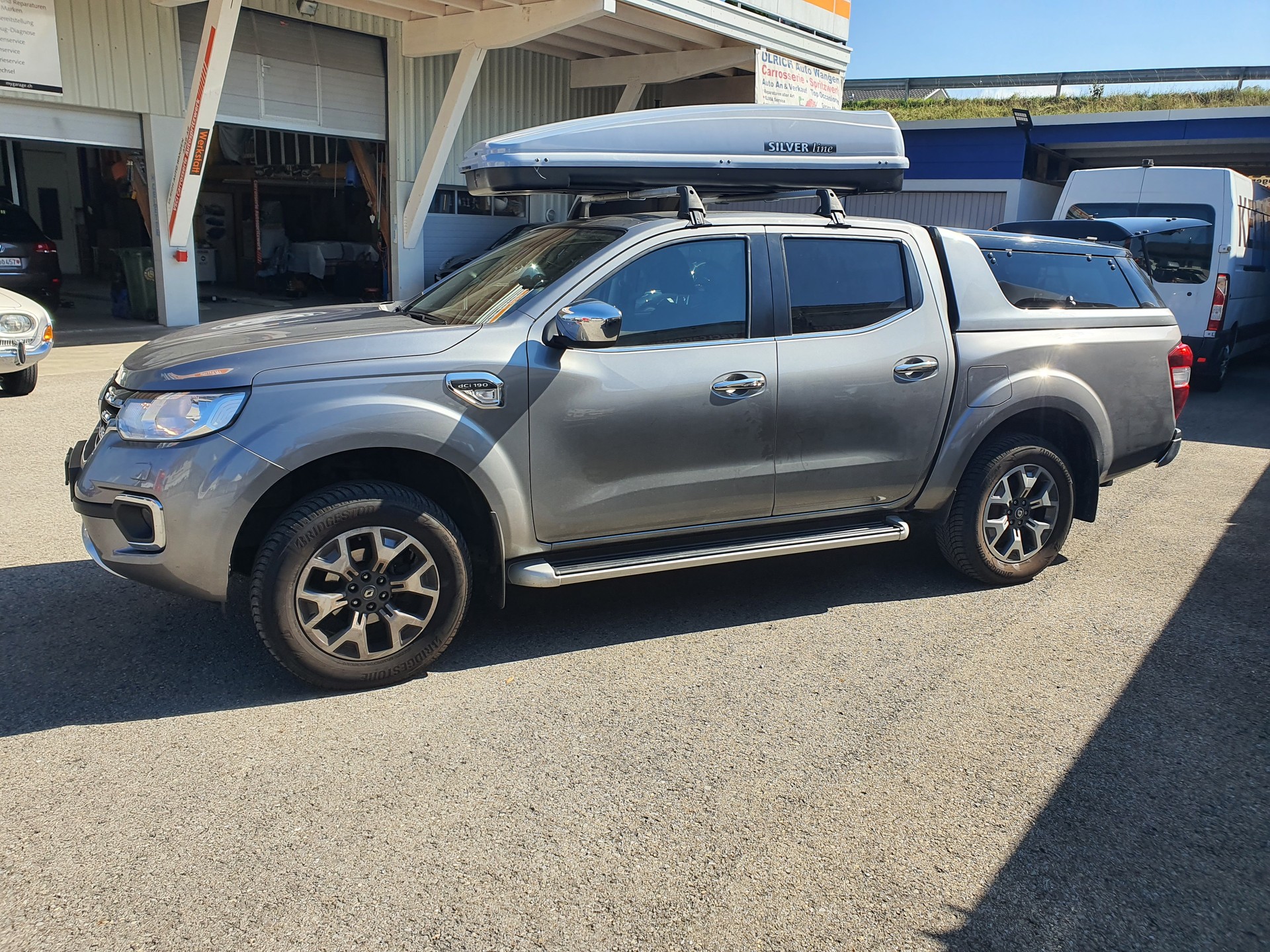 RENAULT Sport Doppel Cabin TwinTurbo dCi 190 A-showroom-element-1
