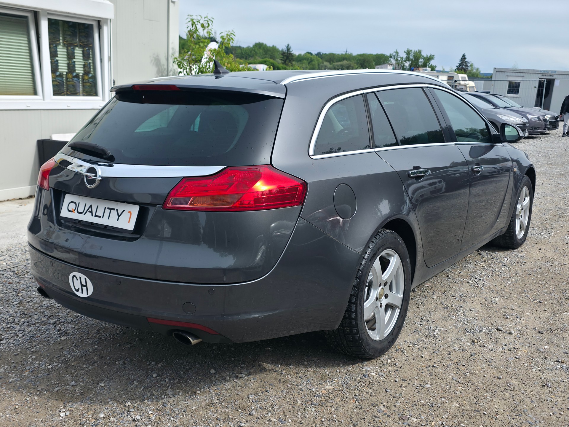 OPEL Insignia Sports Tourer 2.0 Turbo Cosmo 4WD ***FRISCH AB MFK / FRISCH AB SERVICE / 12-MT GARANTIE / GRATIS LIEFERUNG ***-image-4