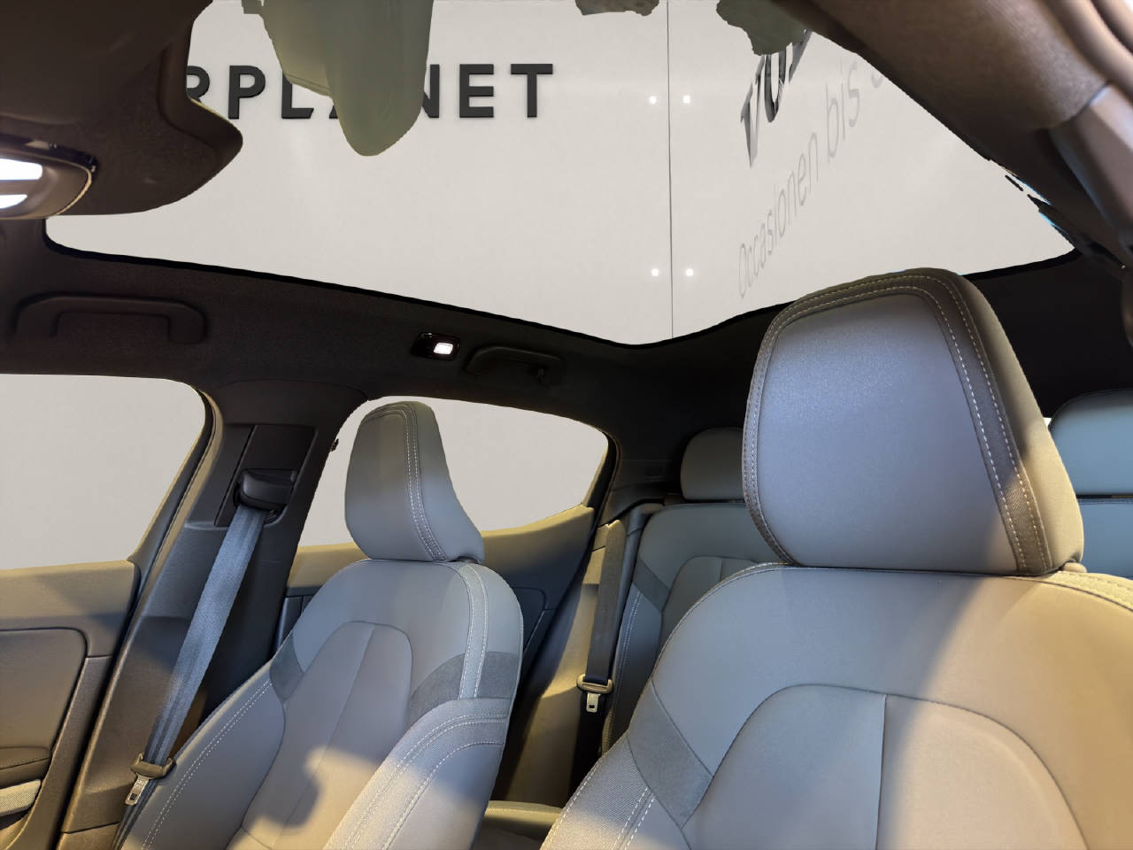 POLESTAR 2 Long Range Dual Motor Performance-image-11