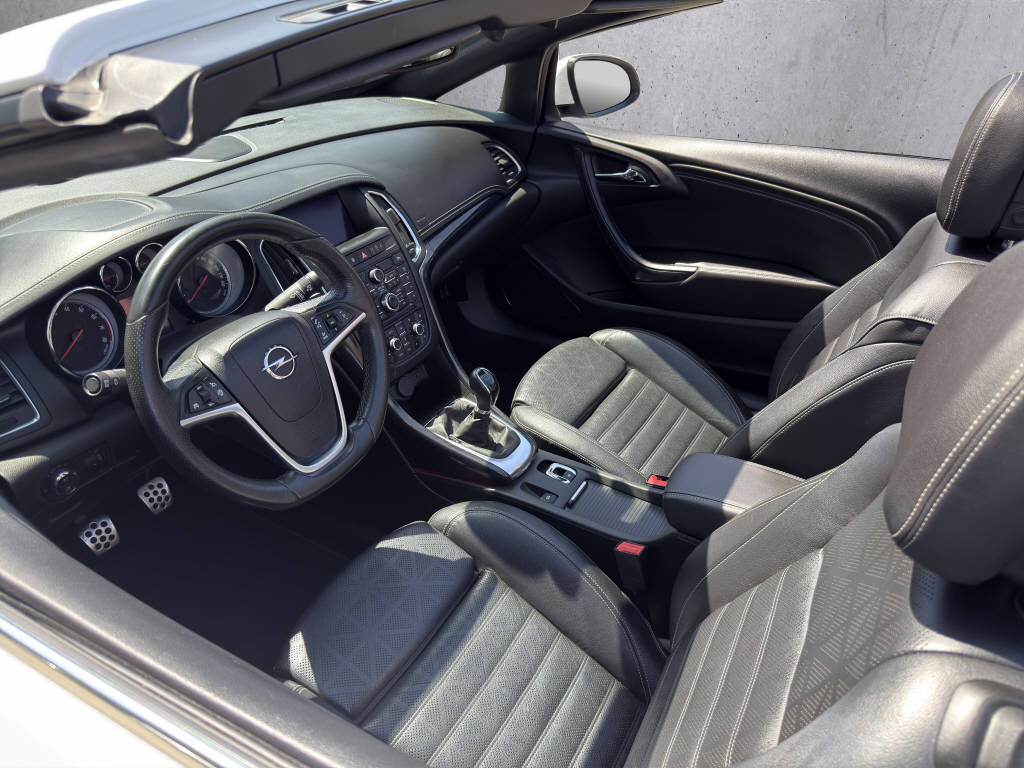 OPEL Cascada 1.6 T 200 eTEC Cosmo S/S-image-15