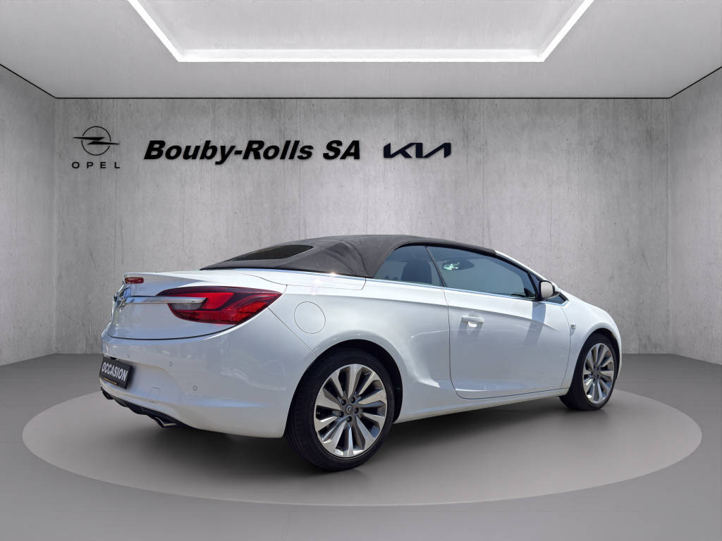 OPEL Cascada 1.6 T 200 eTEC Cosmo S/S-image-10