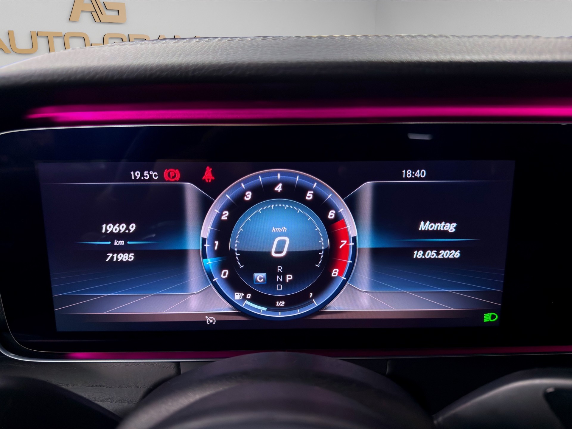 MERCEDES-BENZ E 450 AMG Line 4Matic 9G-Tronic-image-21