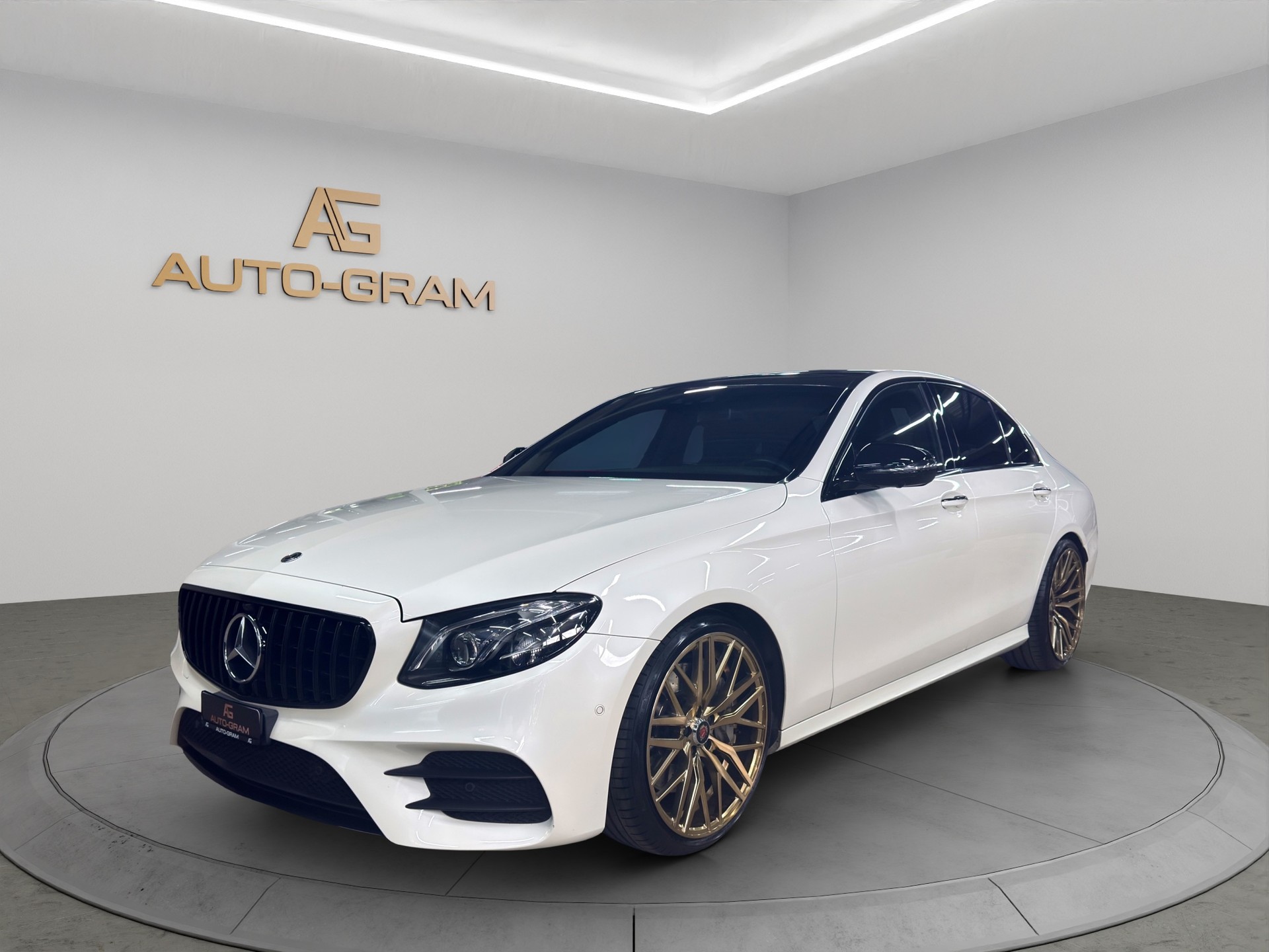 MERCEDES-BENZ E 450 AMG Line 4Matic 9G-Tronic