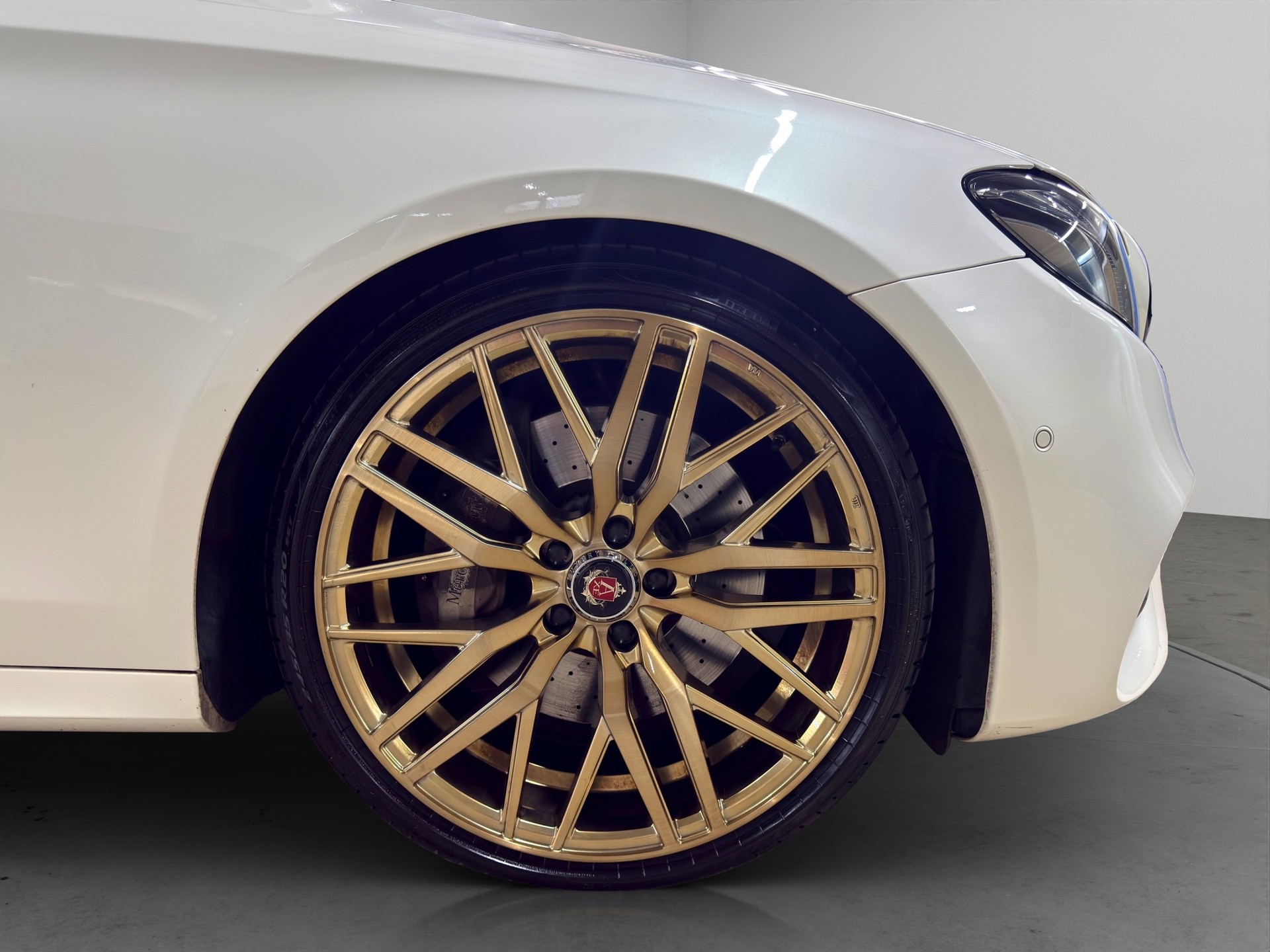 MERCEDES-BENZ E 450 AMG Line 4Matic 9G-Tronic-image-8