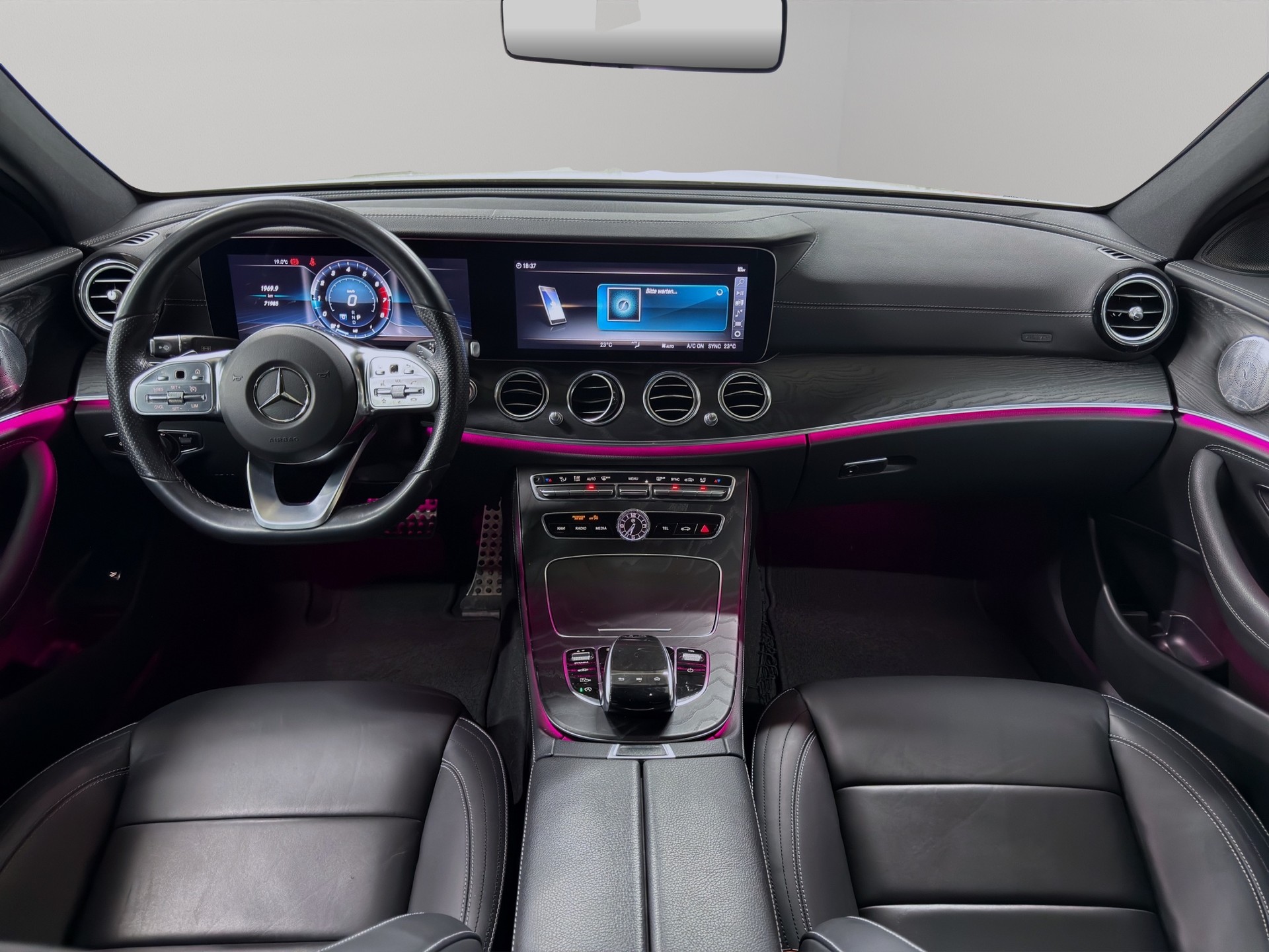 MERCEDES-BENZ E 450 AMG Line 4Matic 9G-Tronic-image-17