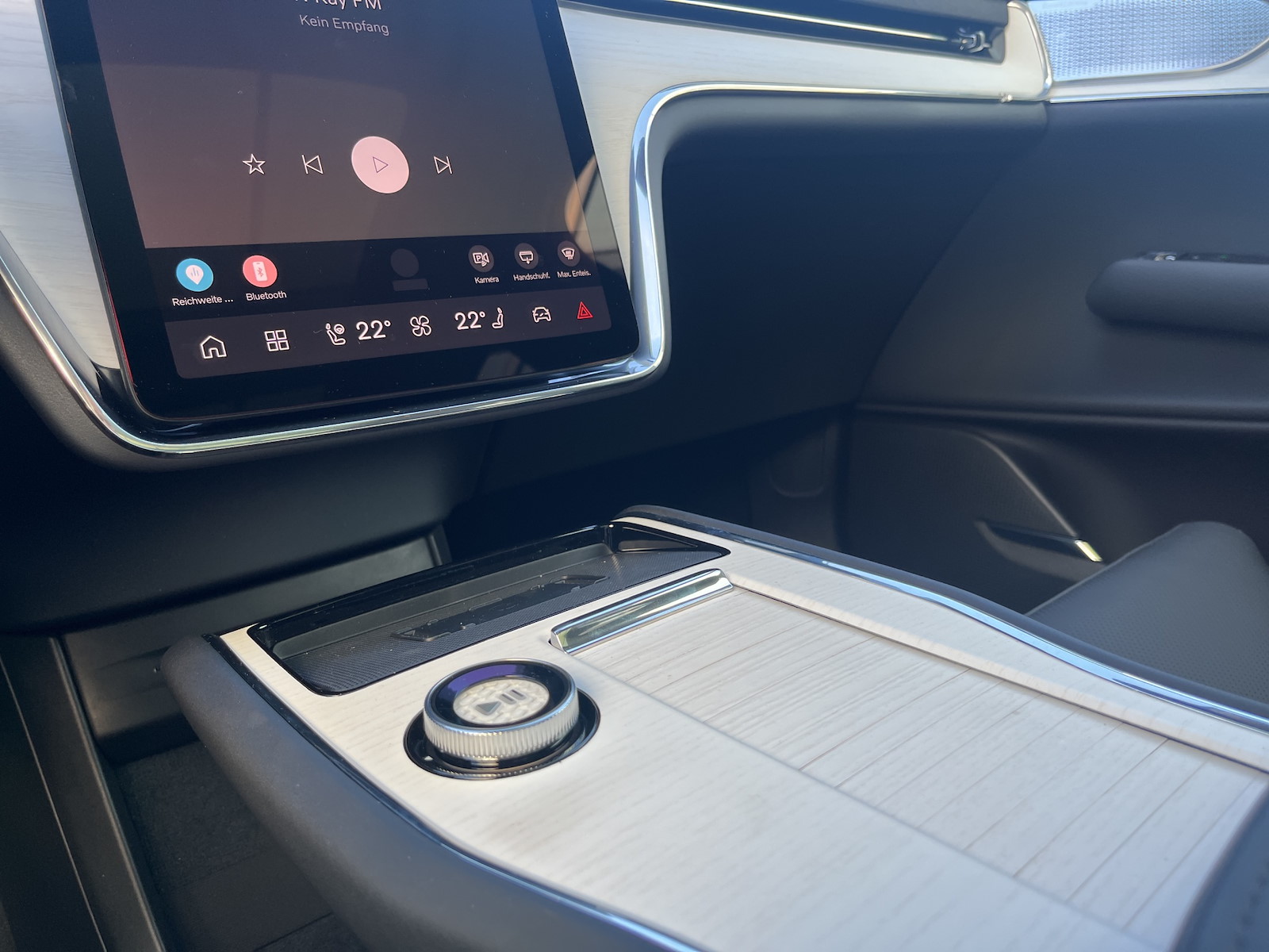 VOLVO EX 90 Twin Performance Ultra AWDD-image-15
