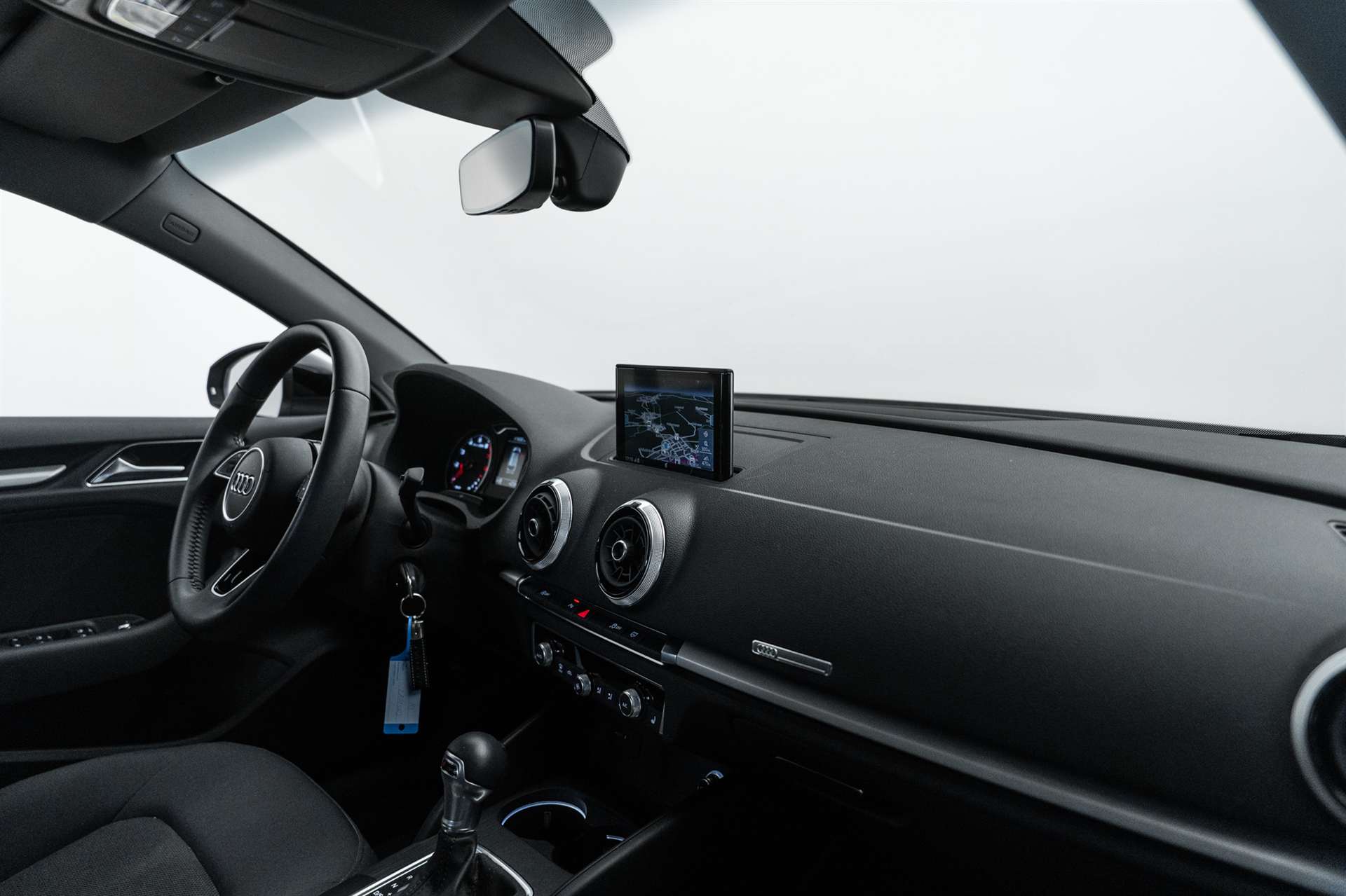 AUDI A3 Sportback 35 TFSI S-tronic-image-10