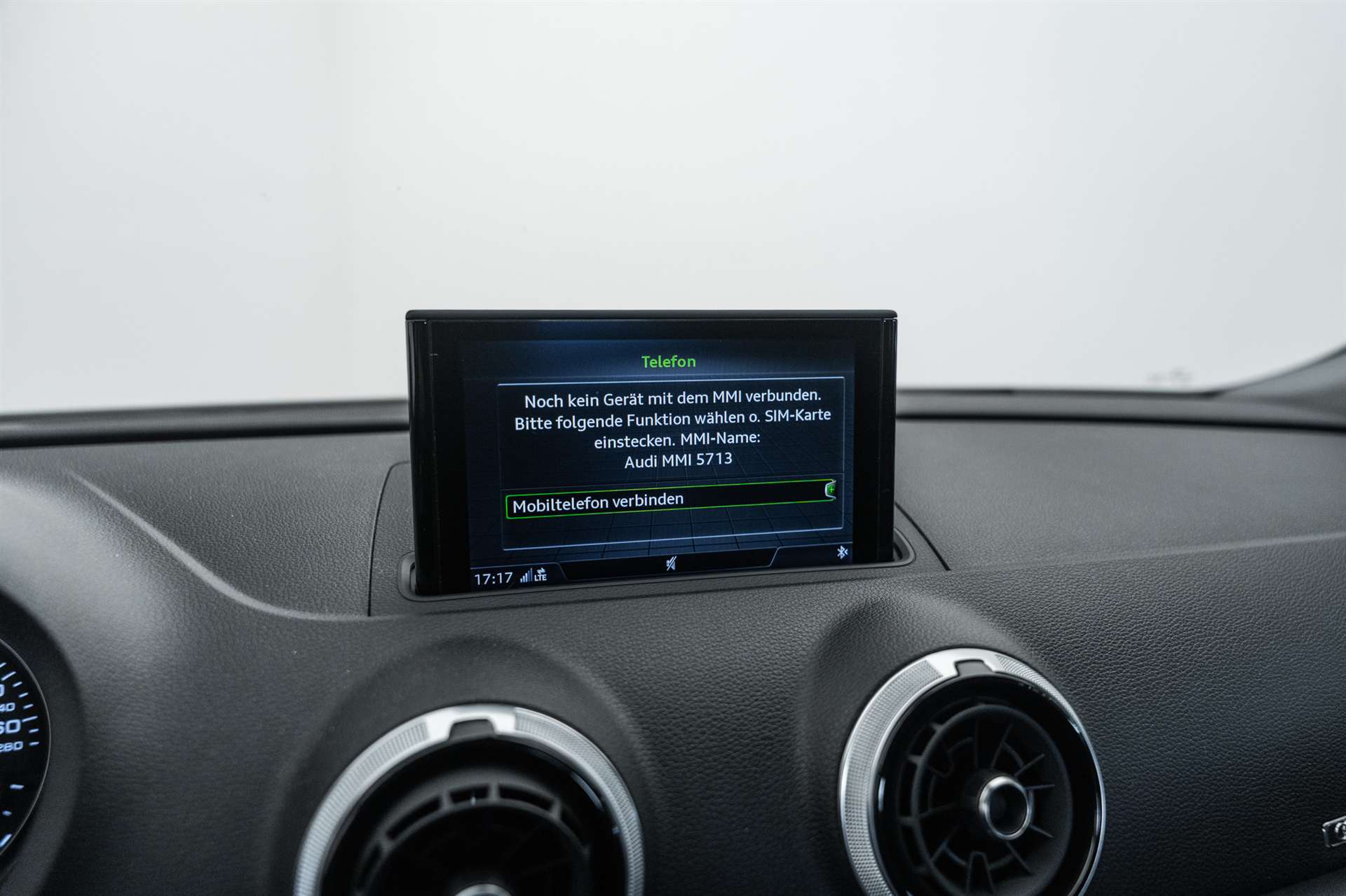 AUDI A3 Sportback 35 TFSI S-tronic-image-18