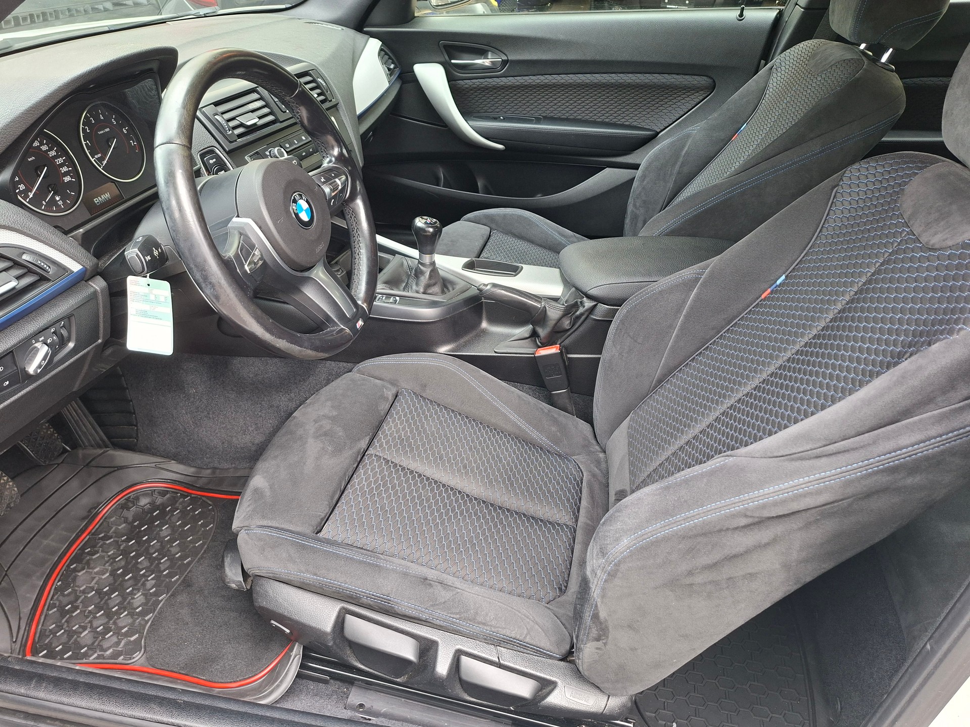 BMW Bmw 114i M Sport-image-6