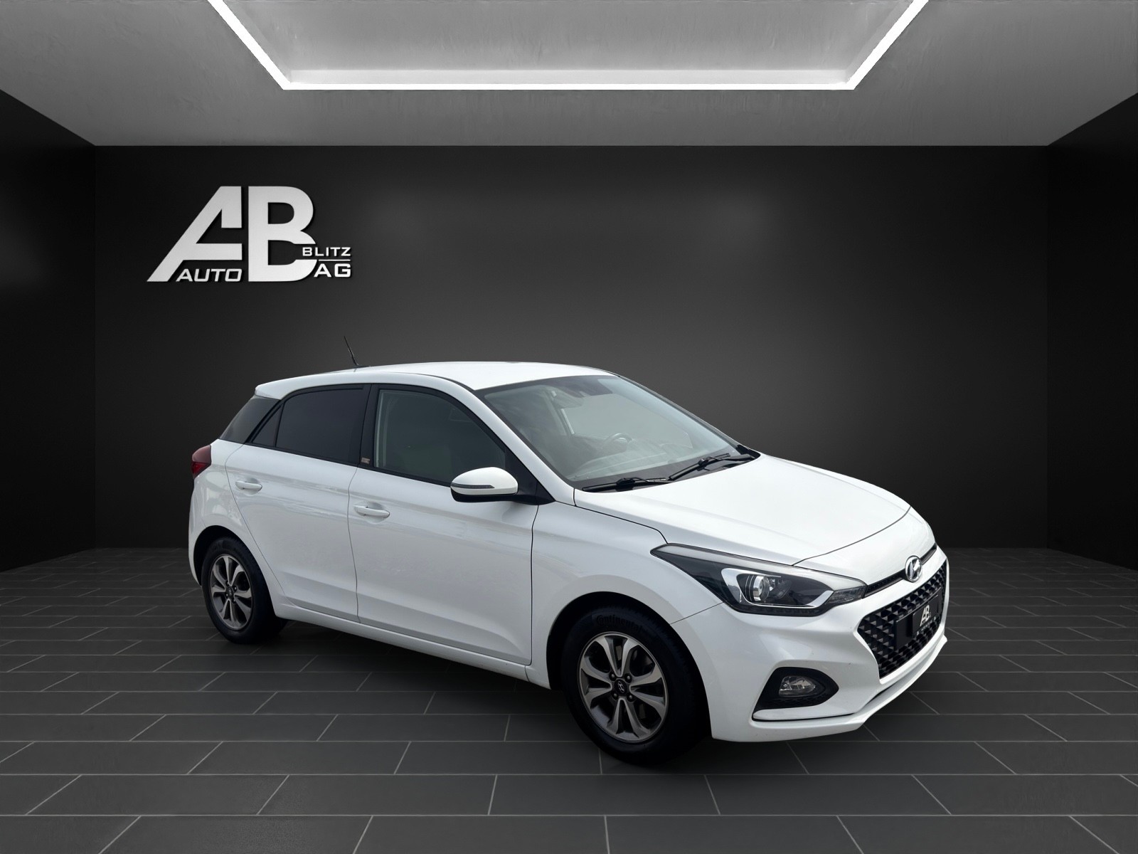HYUNDAI i20 1.0 T-GDi Amplia mit 100 PS-image-5