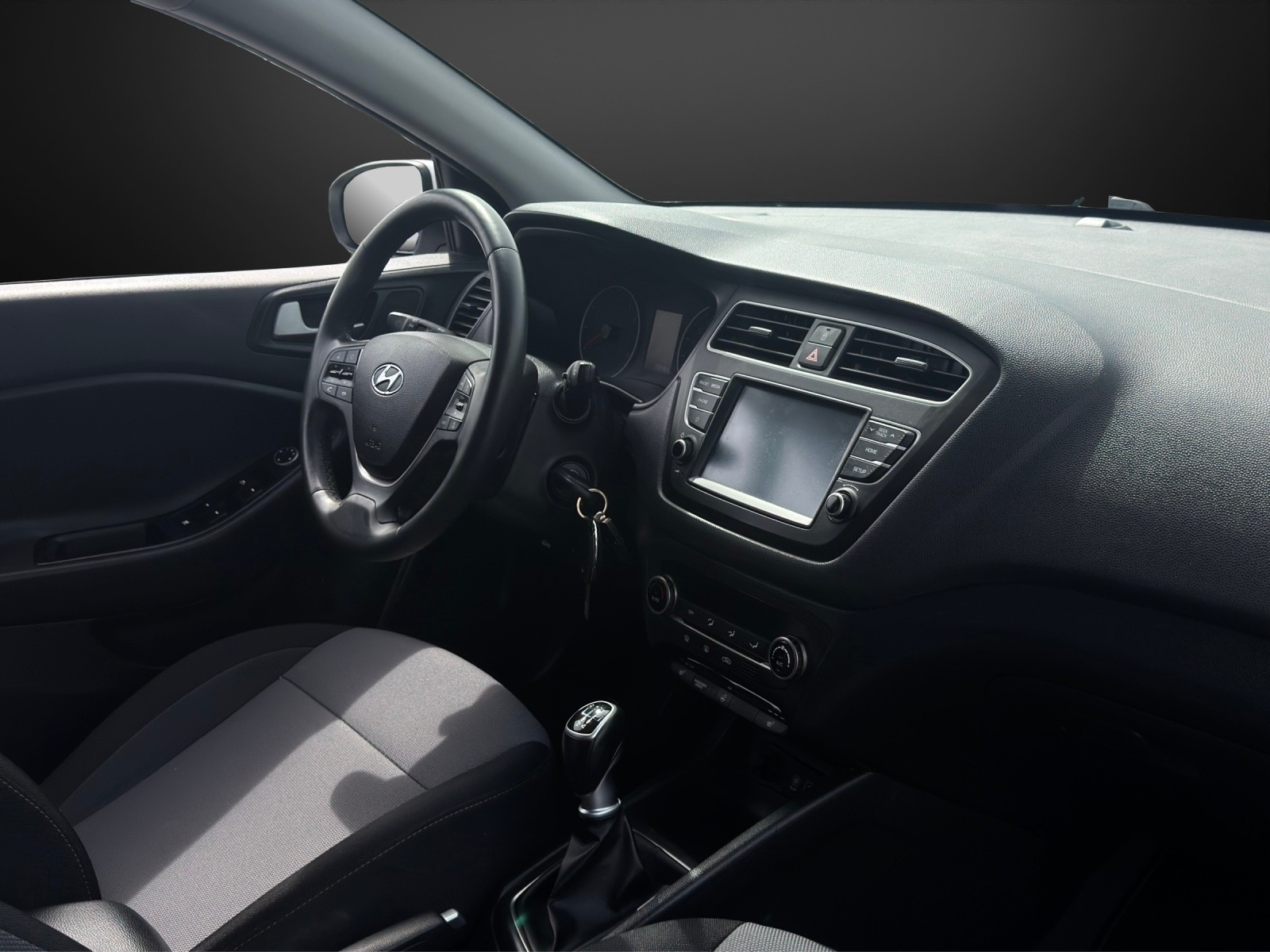 HYUNDAI i20 1.0 T-GDi Amplia mit 100 PS-image-9