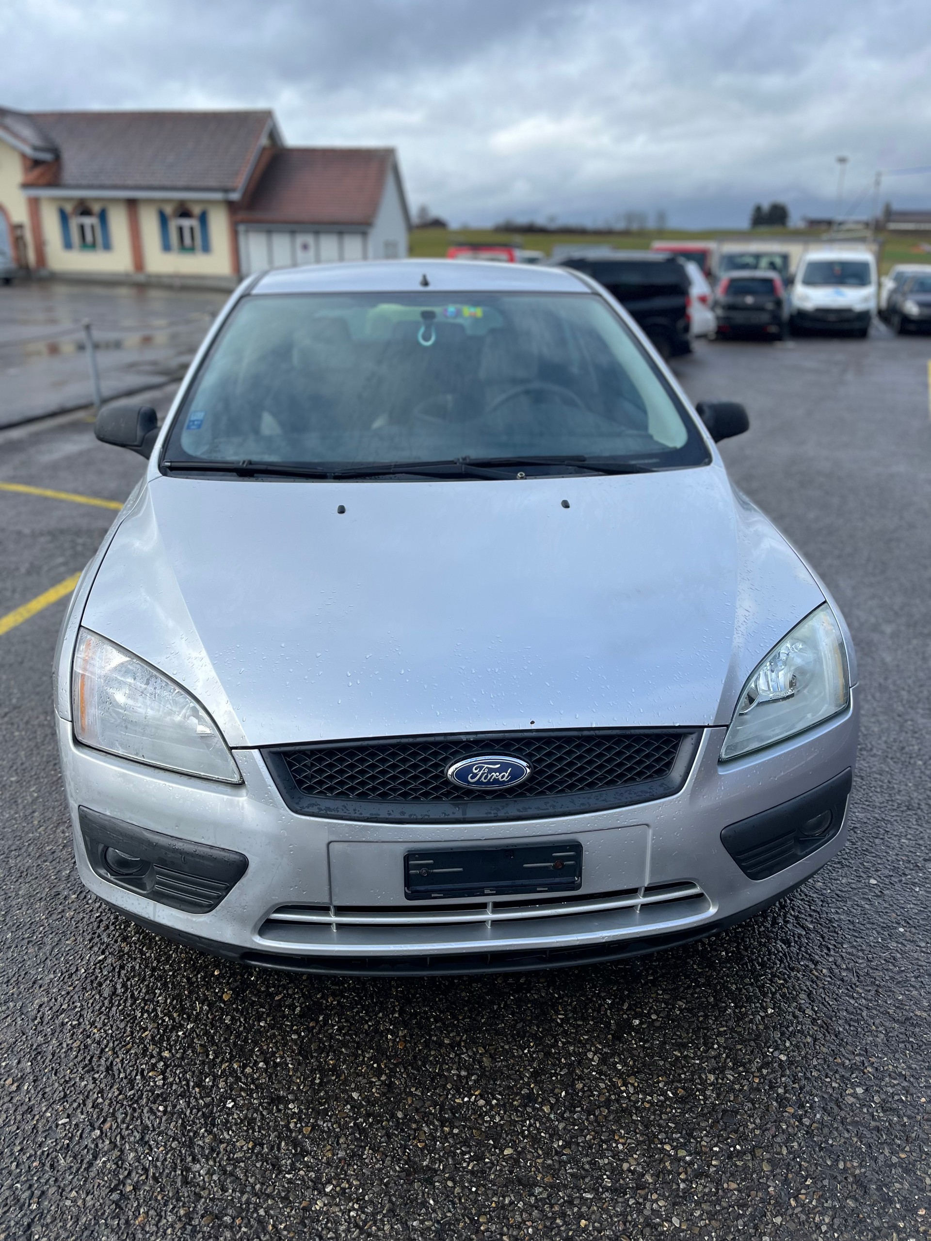 FORD 1,6 16 V Benzi Euro B04 mit Klimaanlage Limousine-image-7