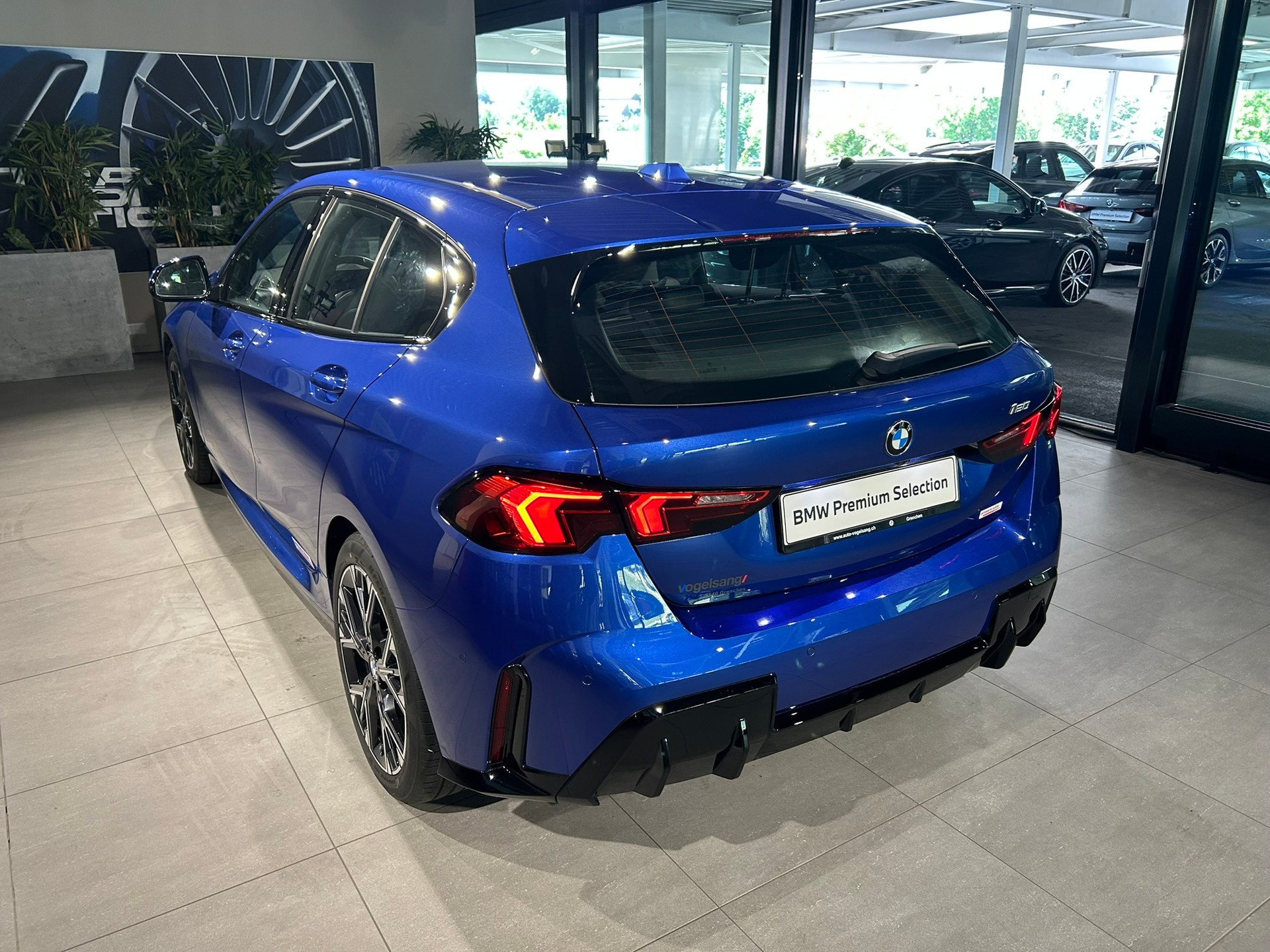 BMW 120 M Sport Steptronic-image-9