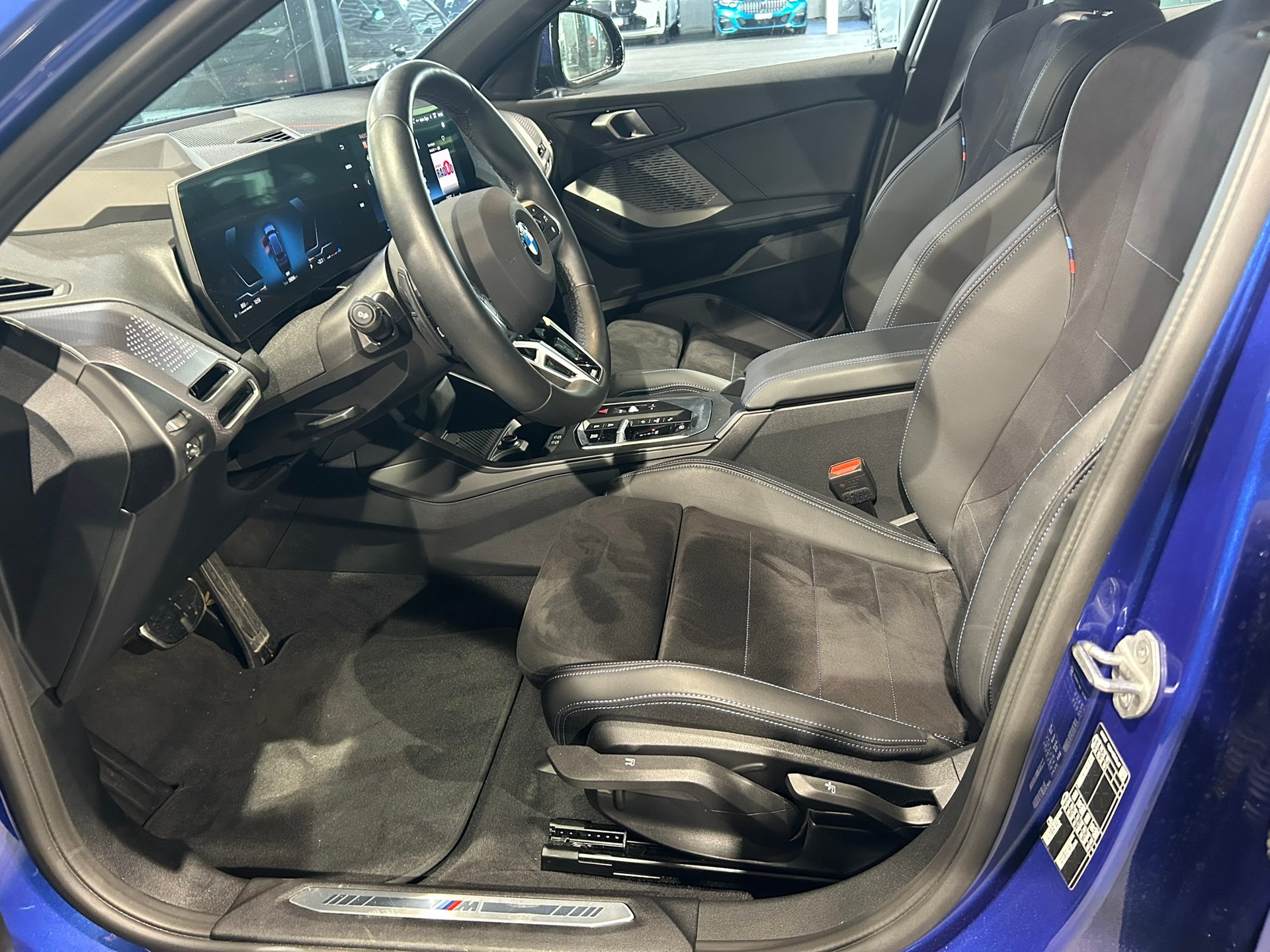 BMW 120 M Sport Steptronic-image-23
