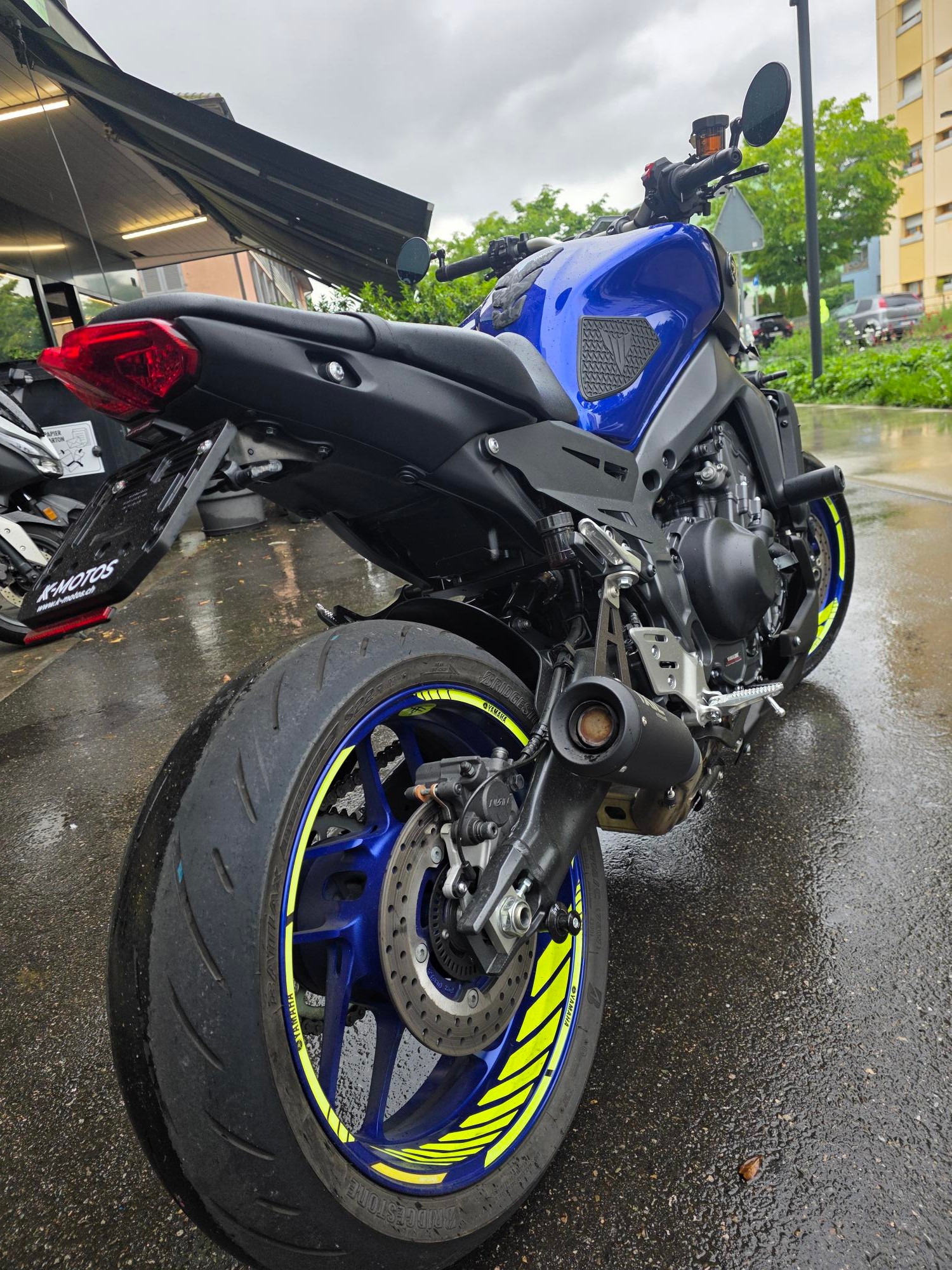 YAMAHA MT-09-image-3
