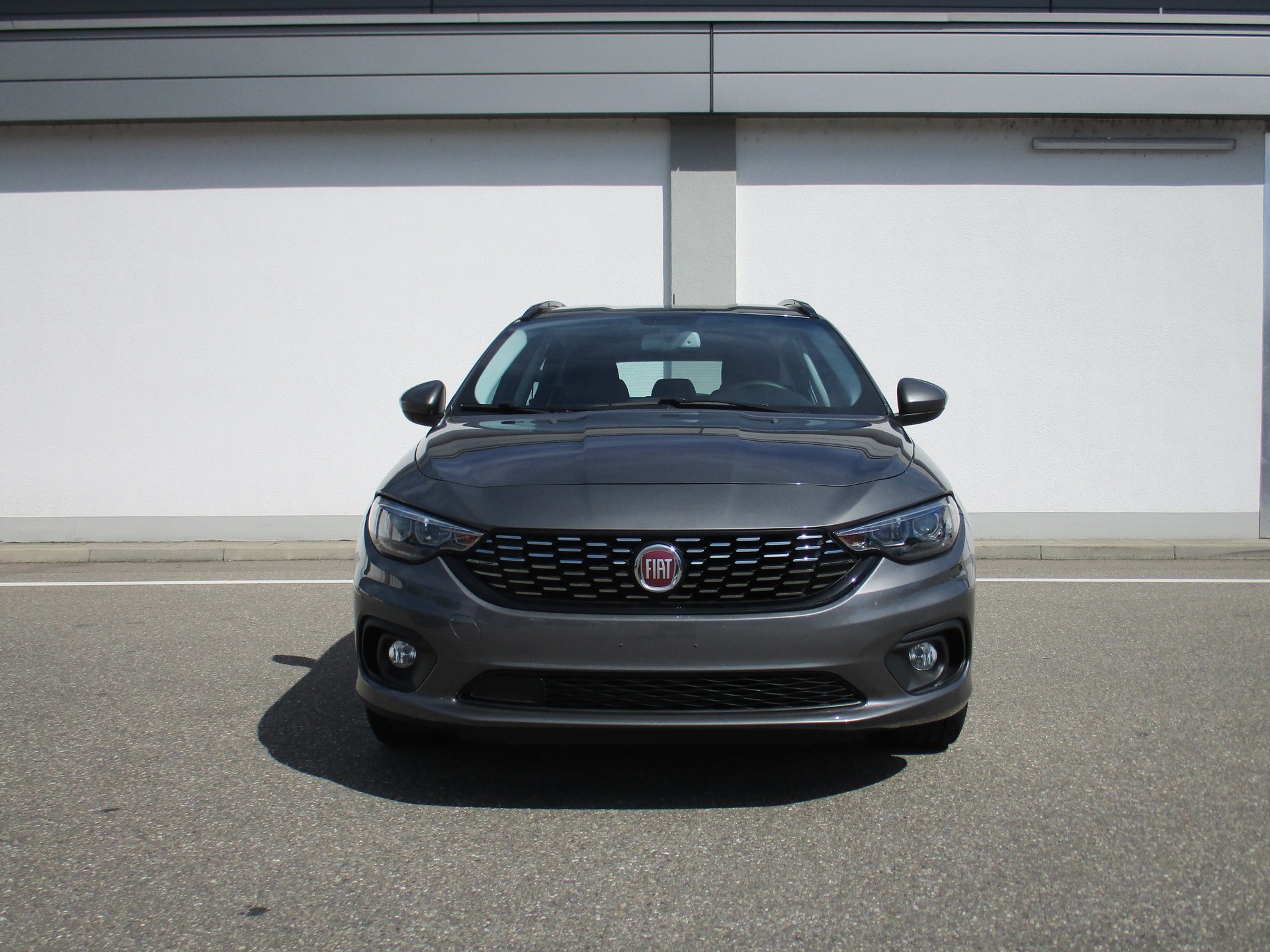 FIAT Tipo SW 1.4 T-Jet 120PS Lounge (Kombi)-image-1