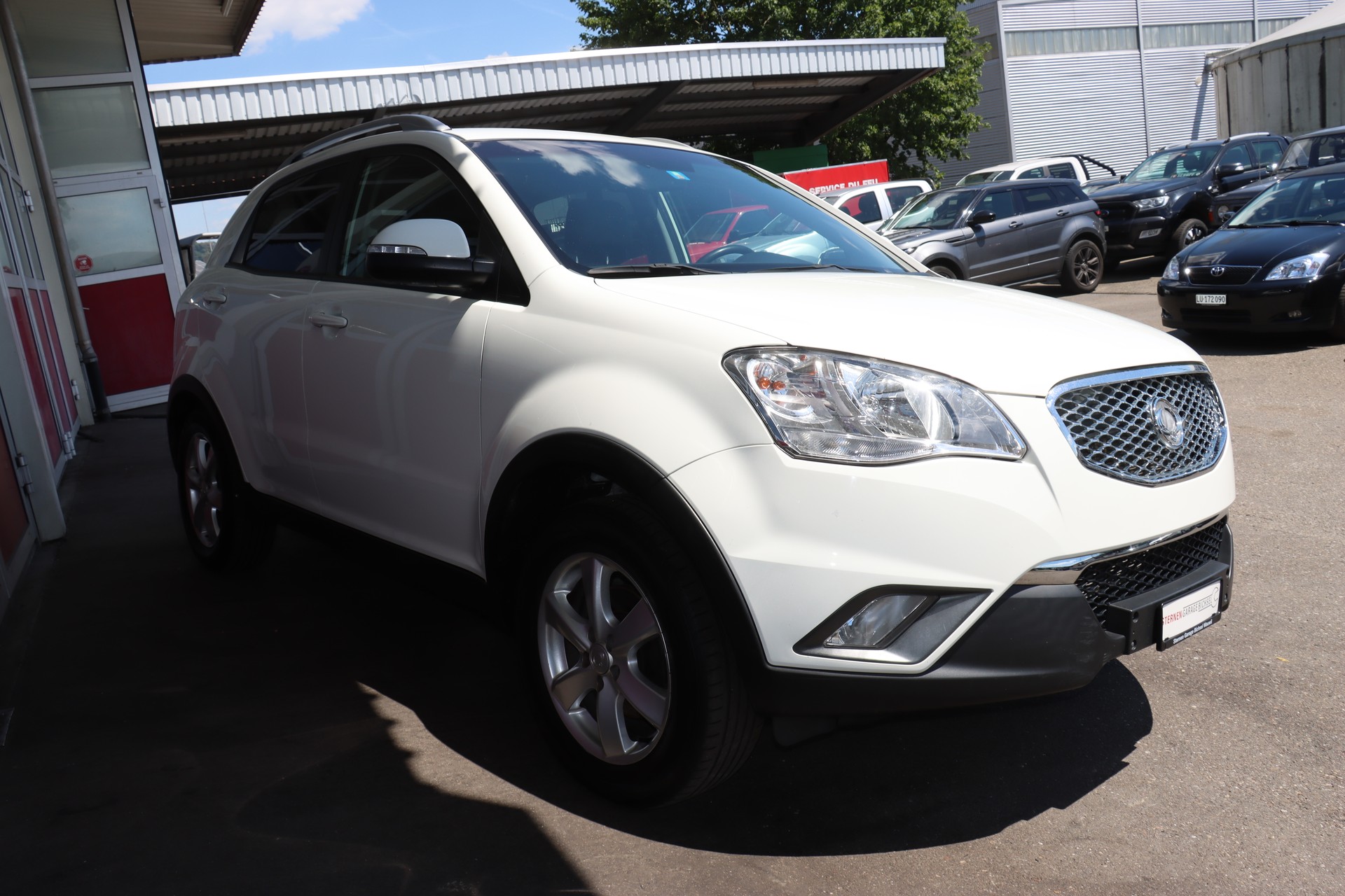 KGM-SsangYong Korando 2.0 e-XDI Sapphire 4WD-showroom-element-3