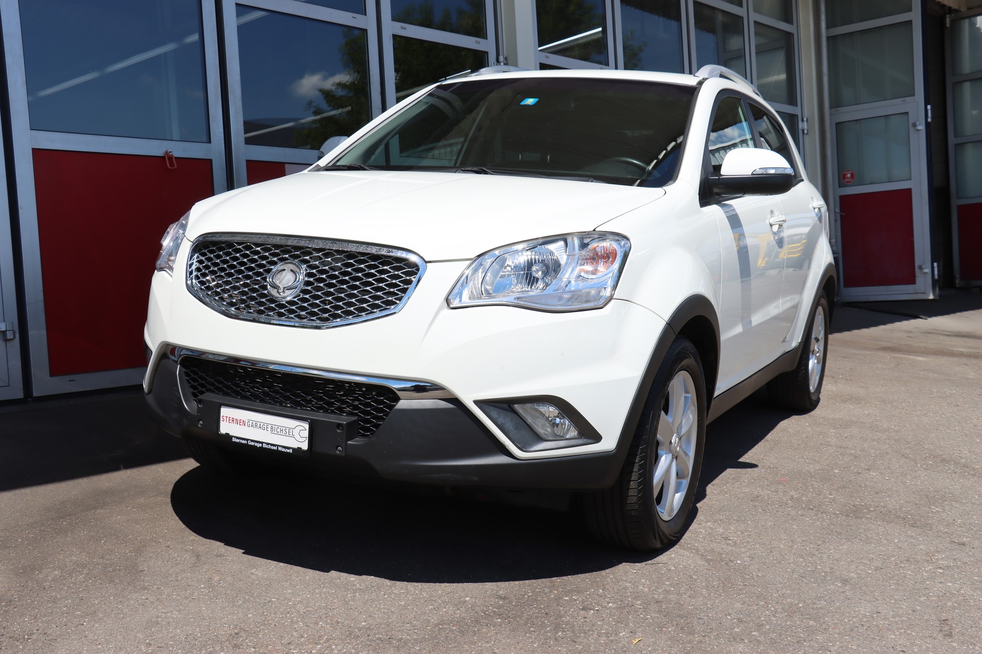 KGM-SsangYong Korando 2.0 e-XDI Sapphire 4WD-showroom-element-1