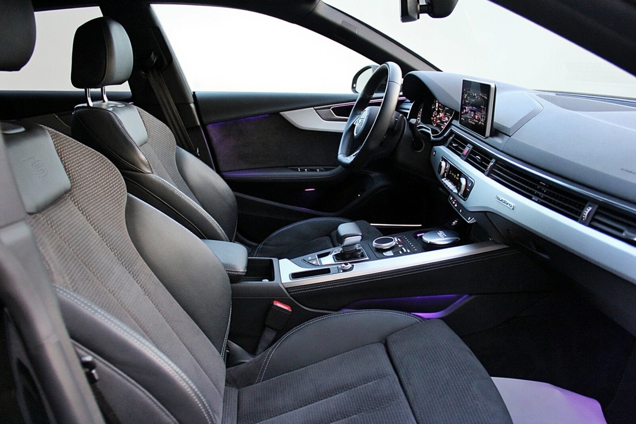 AUDI A5 Sportback 2.0 TFSI Sport quattro S-Line-image-13