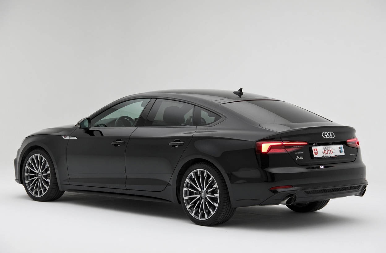 AUDI A5 Sportback 2.0 TFSI Sport quattro S-Line-showroom-element-2