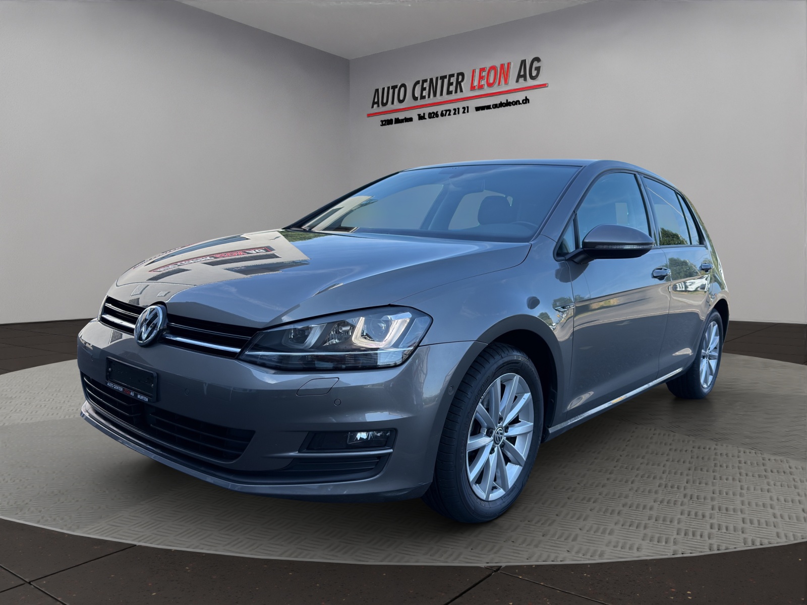 VW Golf 1.4 TSI Lounge DSG-showroom-element-1