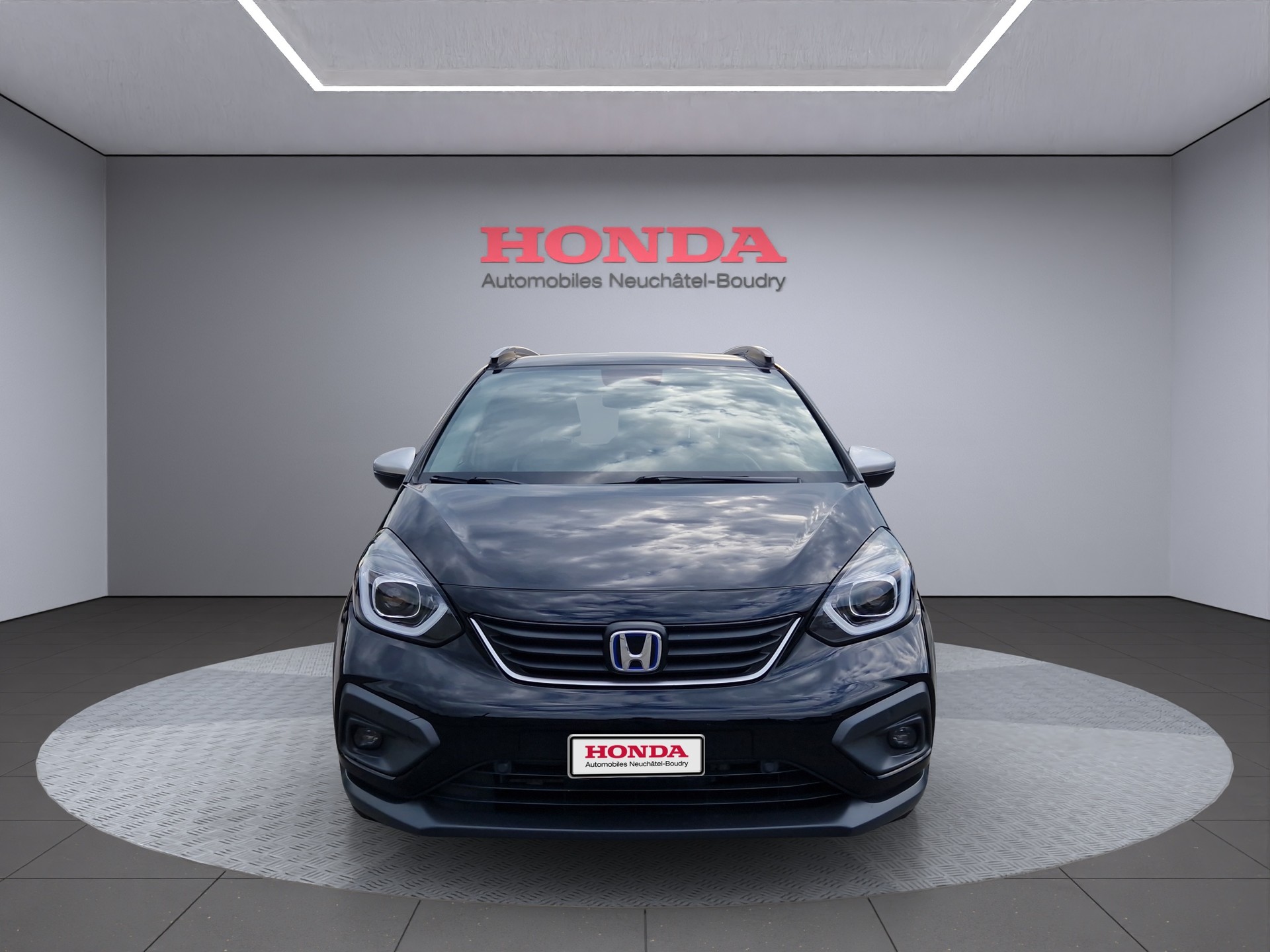HONDA Jazz 1.5 i-MMD Crosstar Executive-showroom-element-2