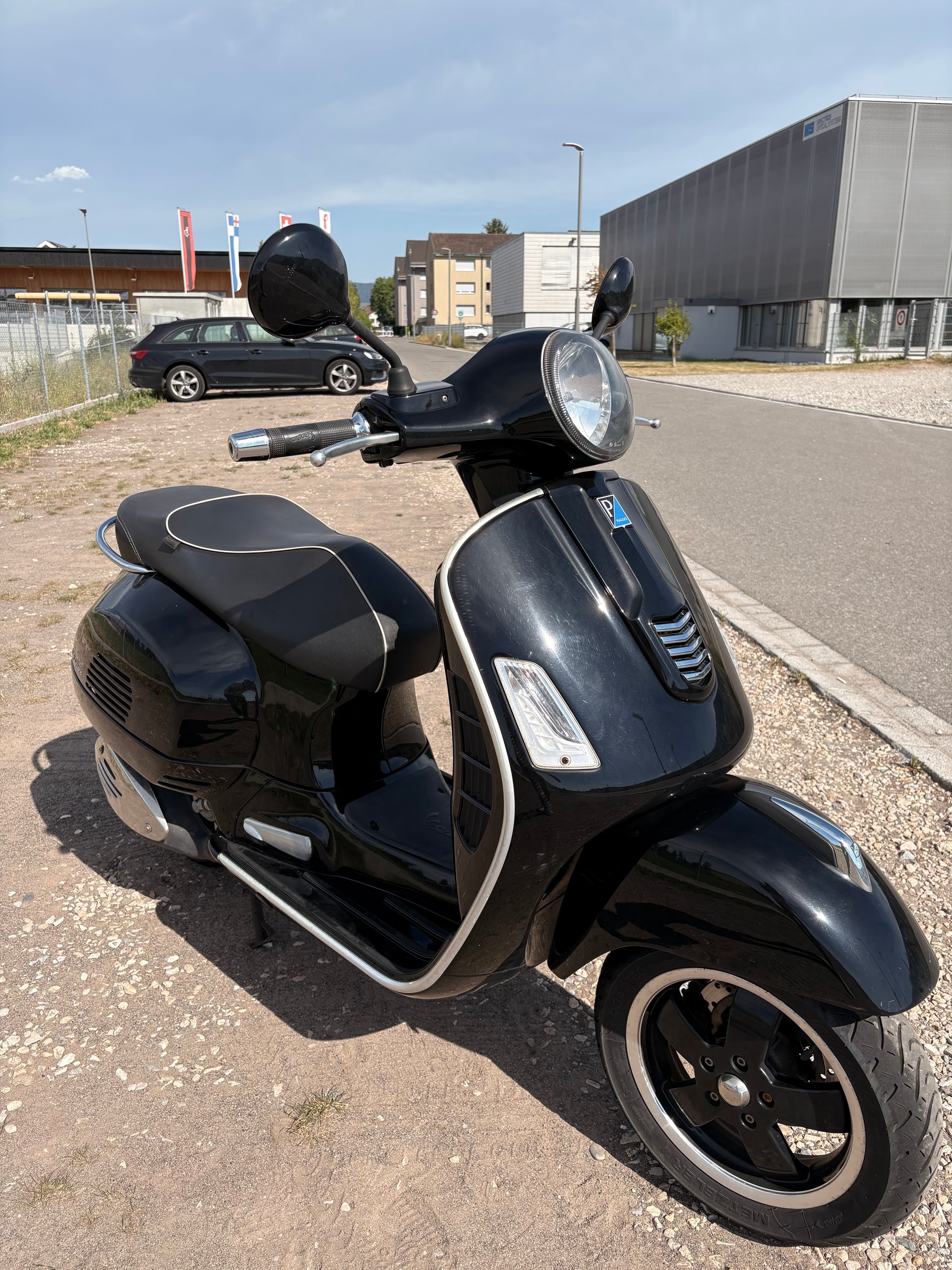 PIAGGIO Vespa GTS Super 125 i.e. ABS-image-6