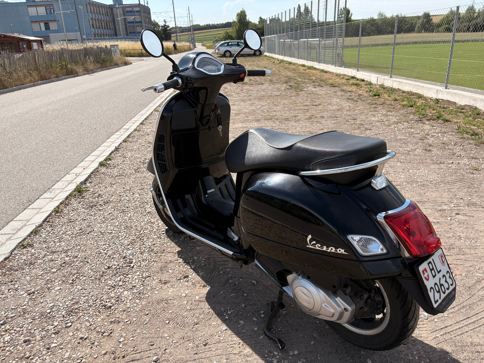 PIAGGIO Vespa GTS Super 125 i.e. ABS-image-8
