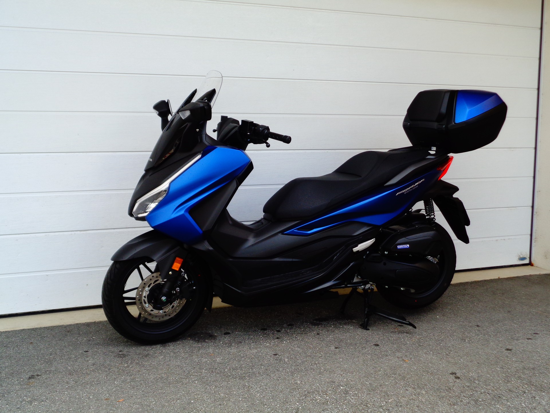 HONDA NSS 125 Forza Smart TopBox-image-6