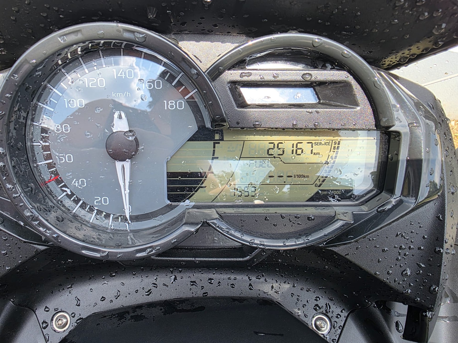 BMW C 650 GT ABS-image-6