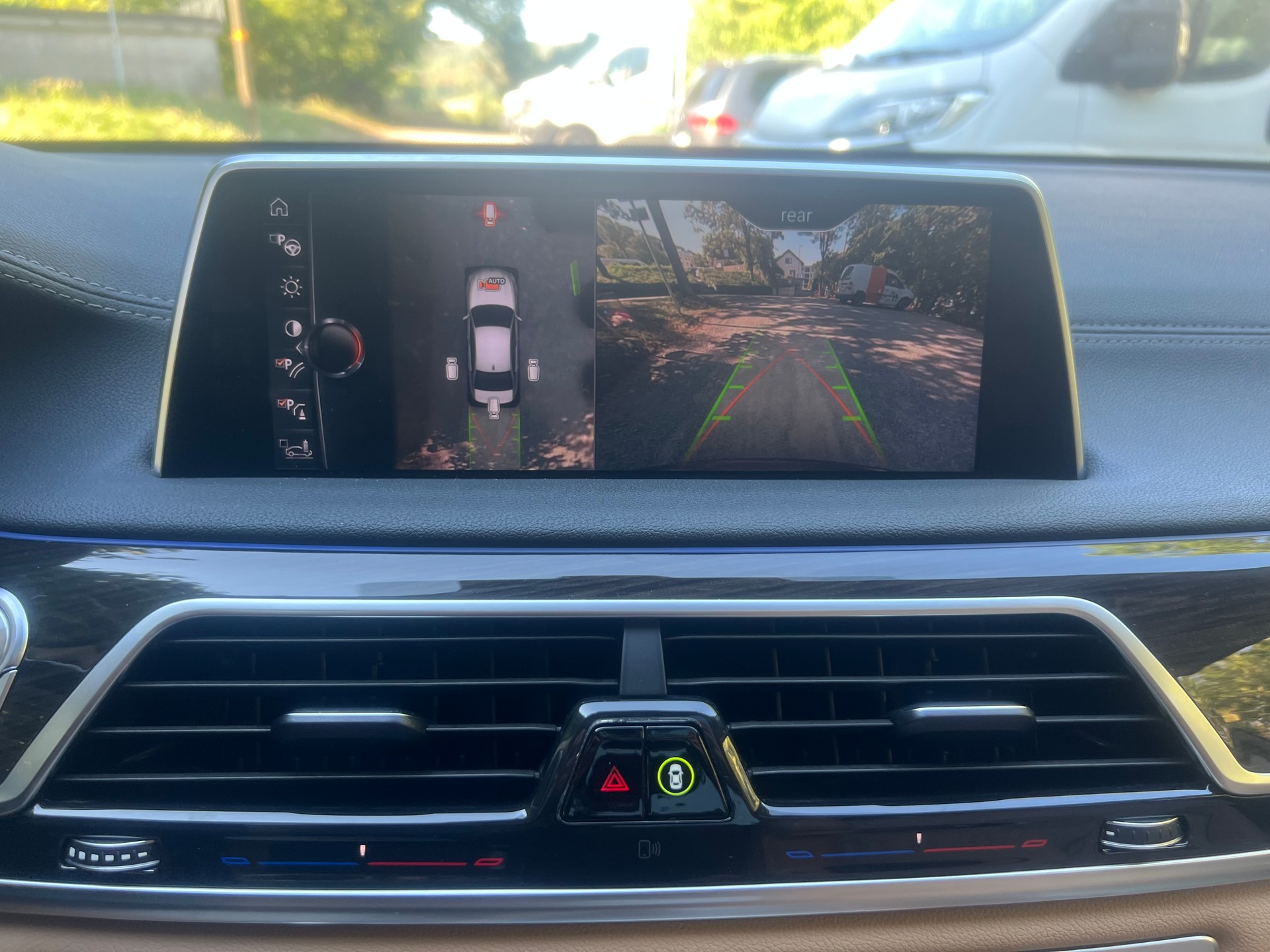 BMW 730d xDrive Steptronic-image-12