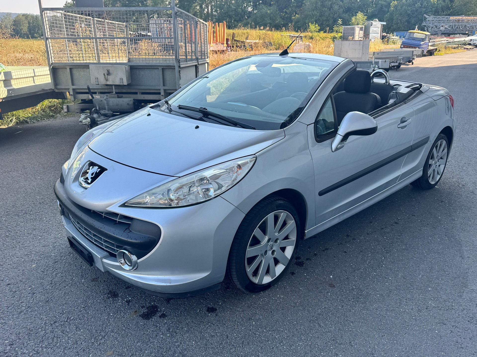 PEUGEOT 207 CC 1.6 16V Sport-image-2