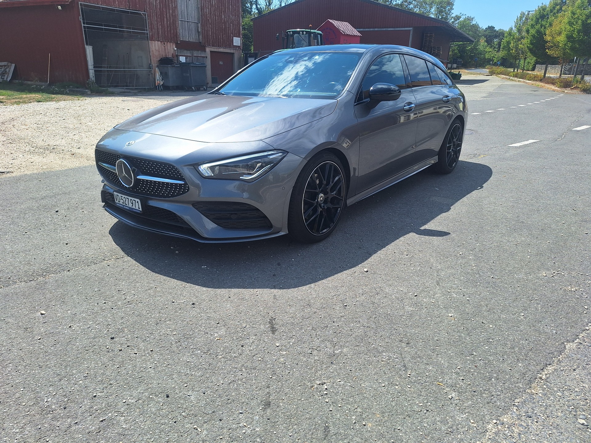 MERCEDES-BENZ CLA 200 AMG Line