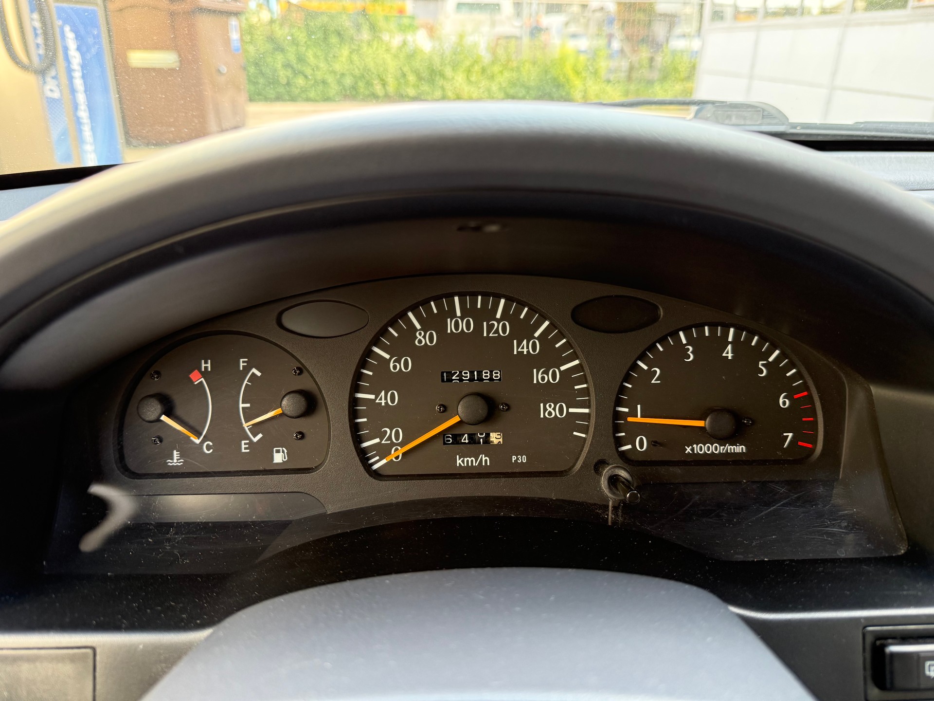 TOYOTA Starlet 1.3 *Automat *Klimaanlage *8 Fach bereift-image-11